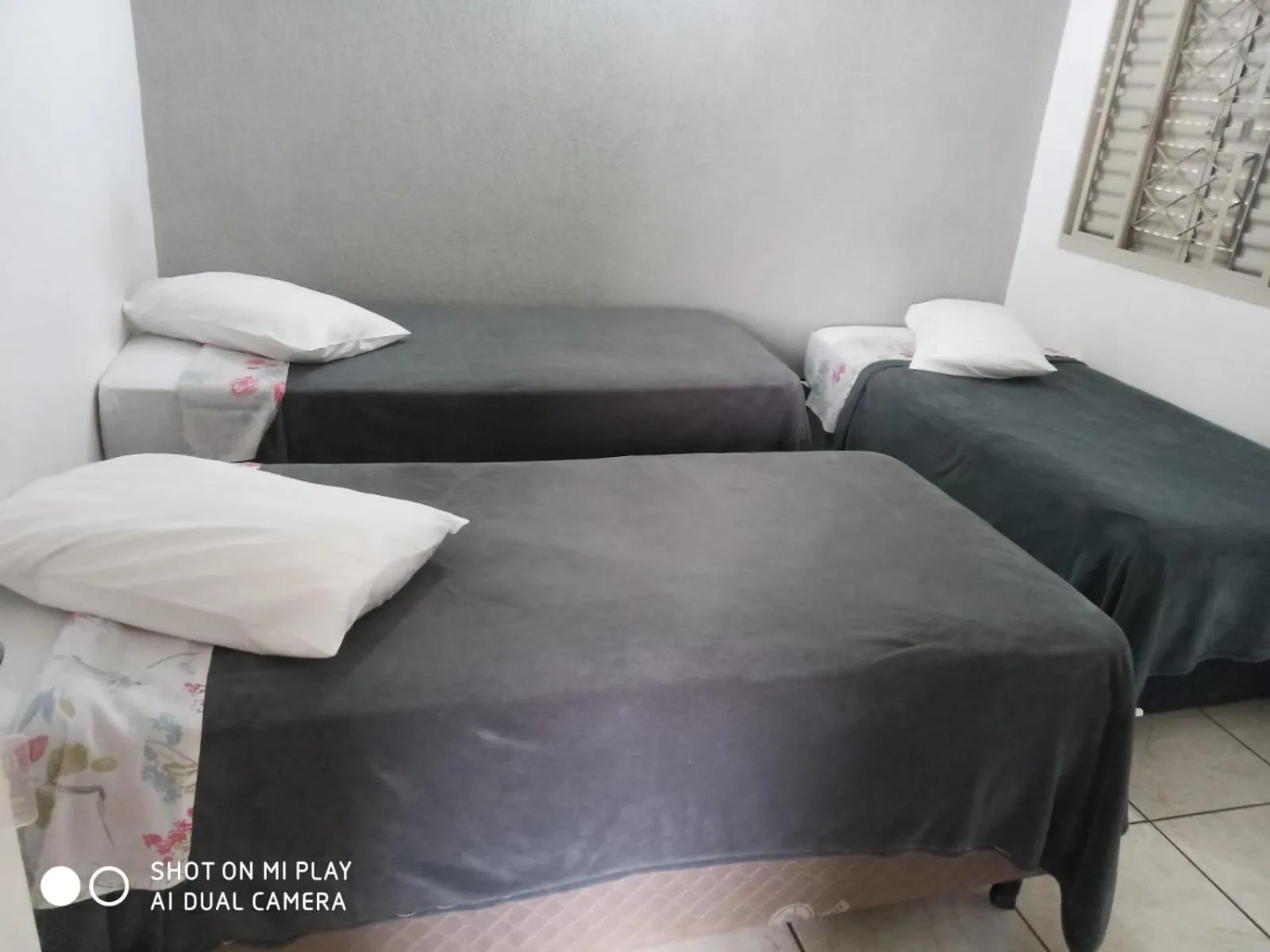 air conditioner, Bed in Hotel Iguaçu