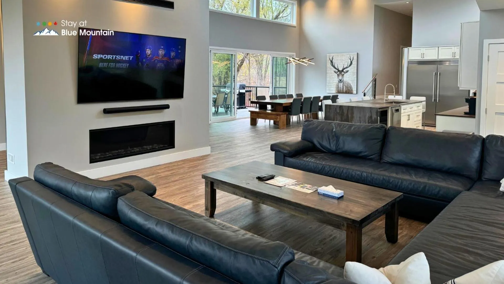 Living room in Orchard Run Chalet