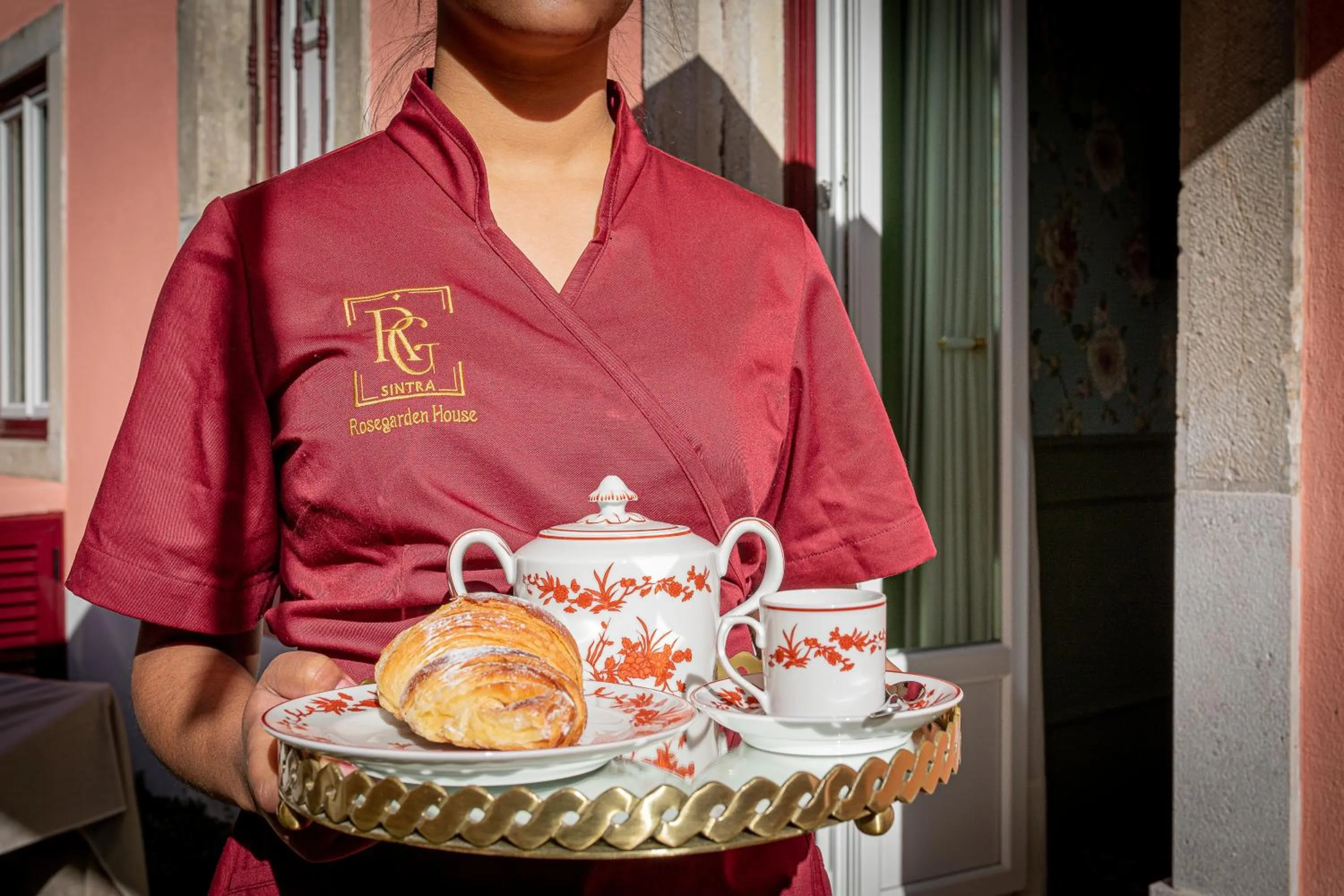 Staff in Rosegarden Essence Sintra - by Unlock Hotels