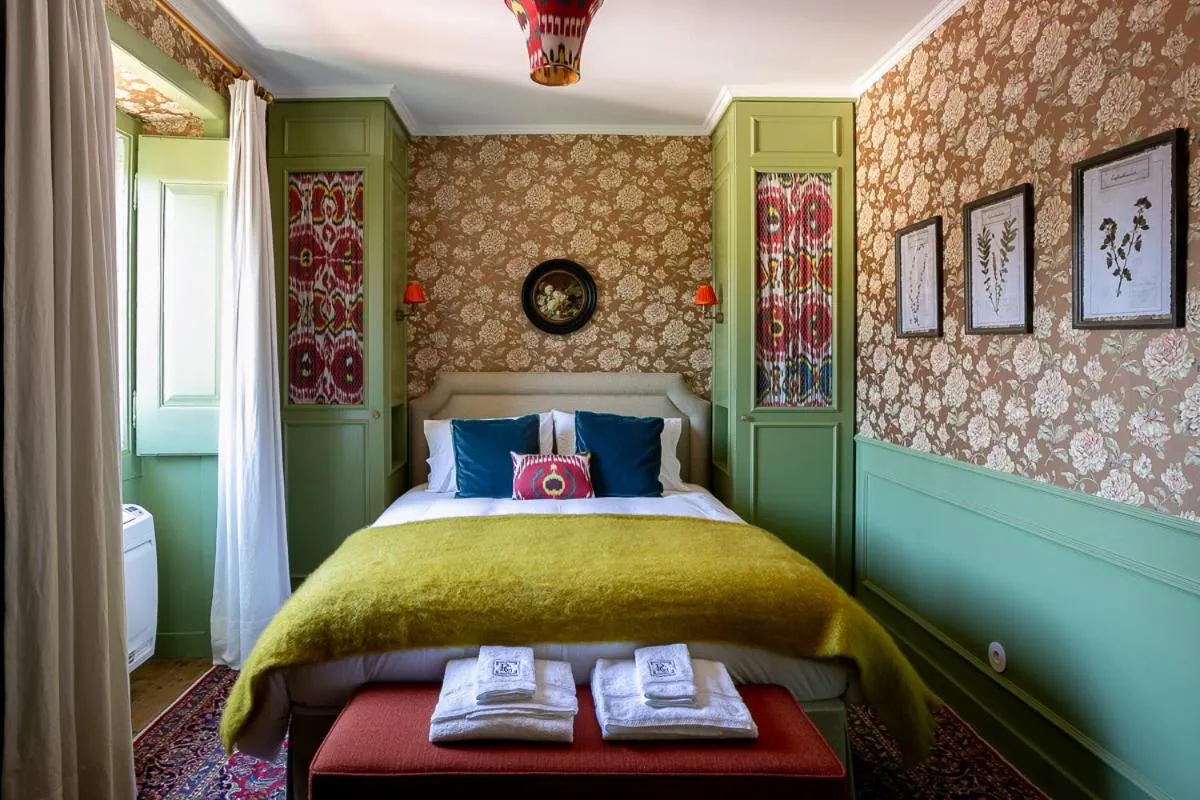 wedding, Bed in Rosegarden Essence Sintra - by Unlock Hotels