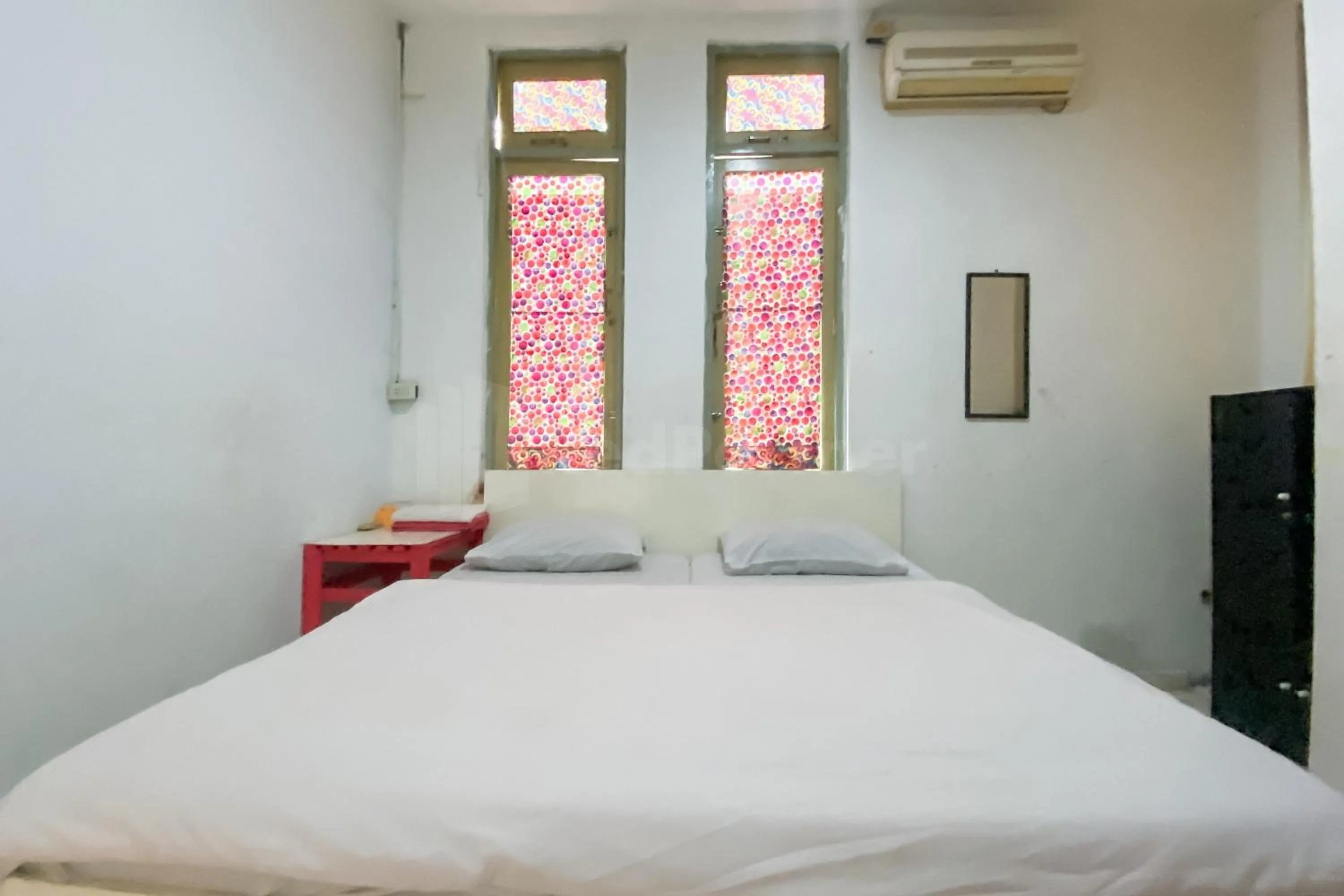 Bedroom, Bed in Wisma Syariah Lambhuk Banda Aceh RedPartner