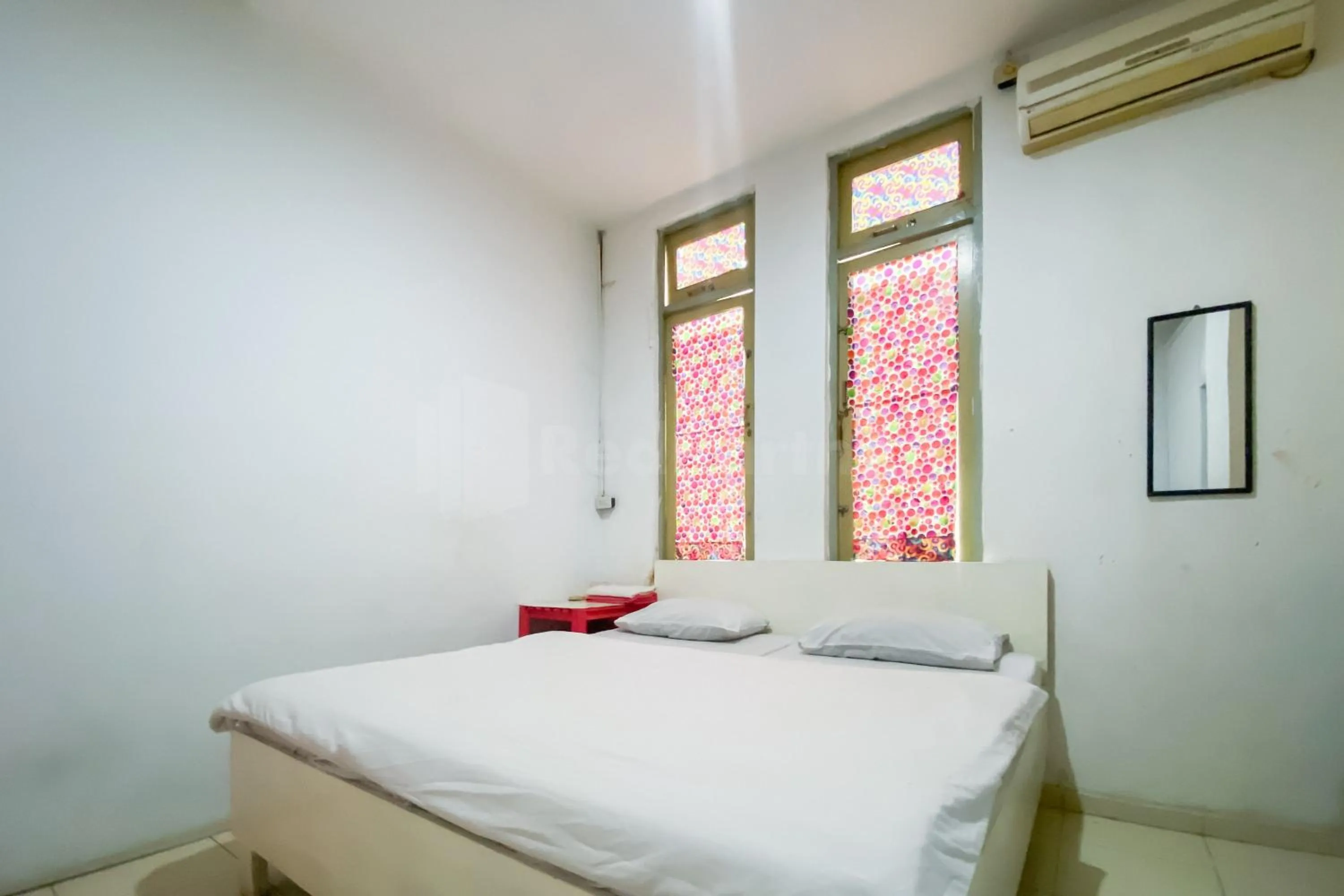 Bedroom, Bed in Wisma Syariah Lambhuk Banda Aceh RedPartner