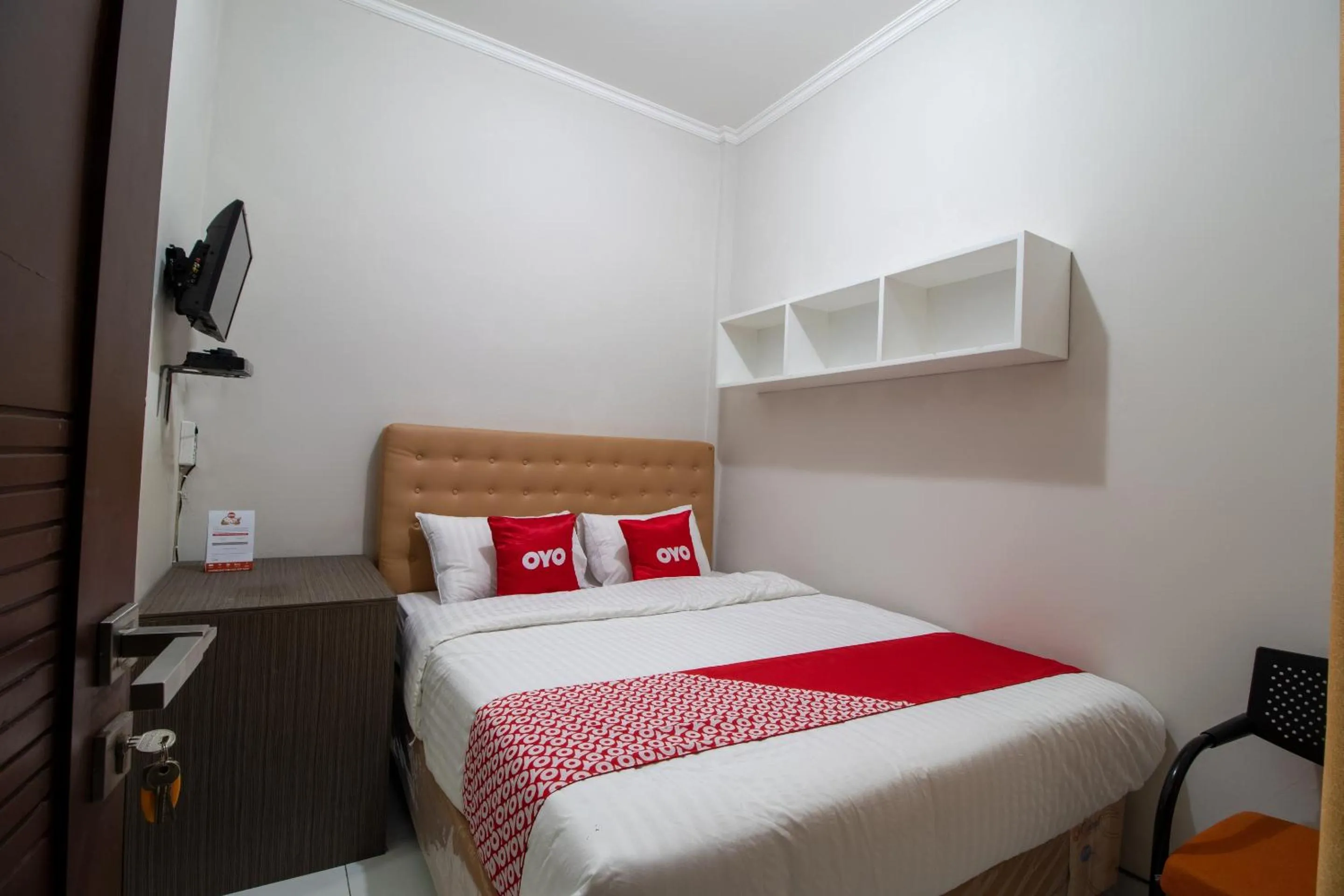 Bedroom, Bed in OYO 3253 Sofia Residence
