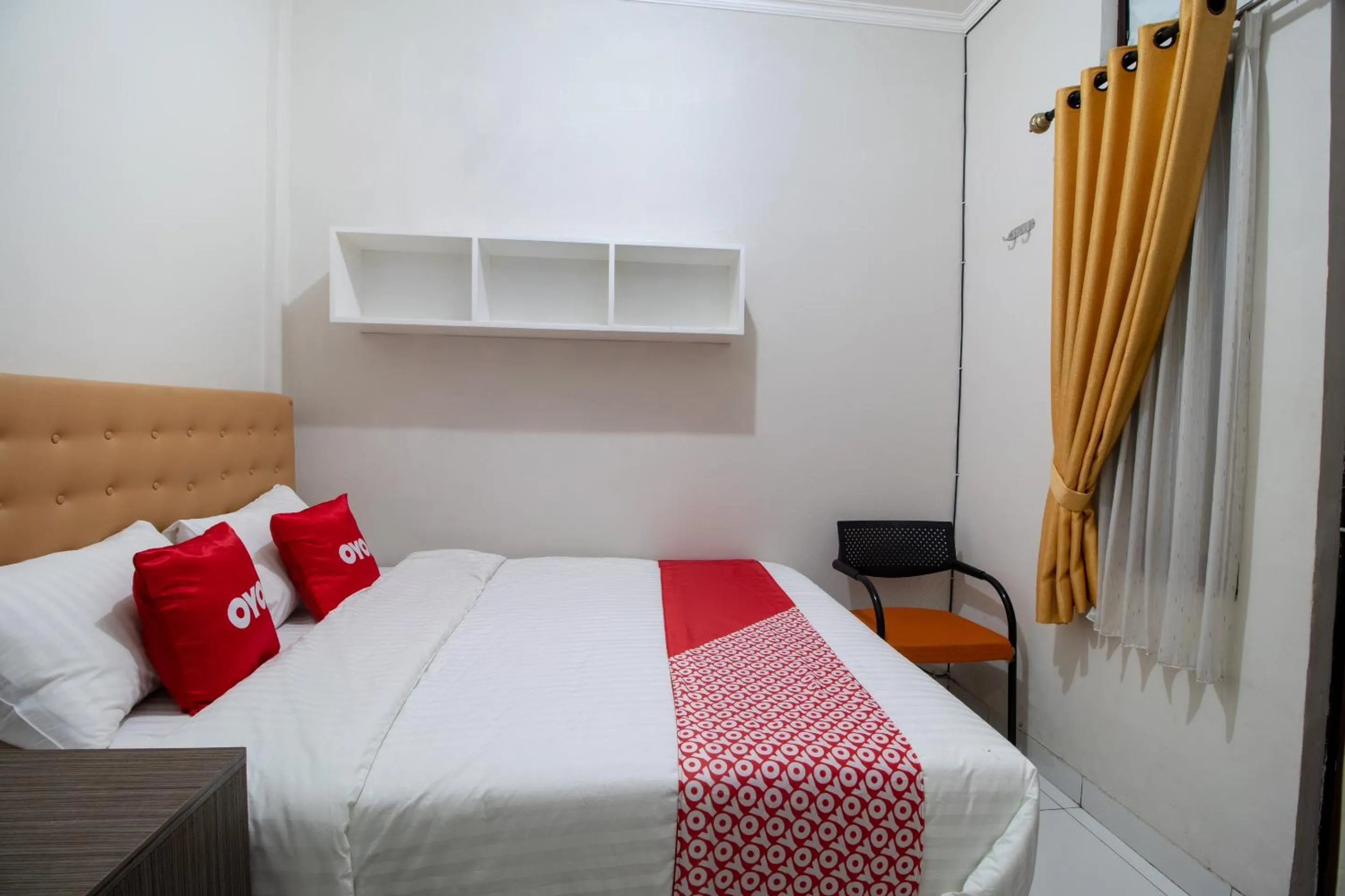 Bedroom, Bed in OYO 3253 Sofia Residence