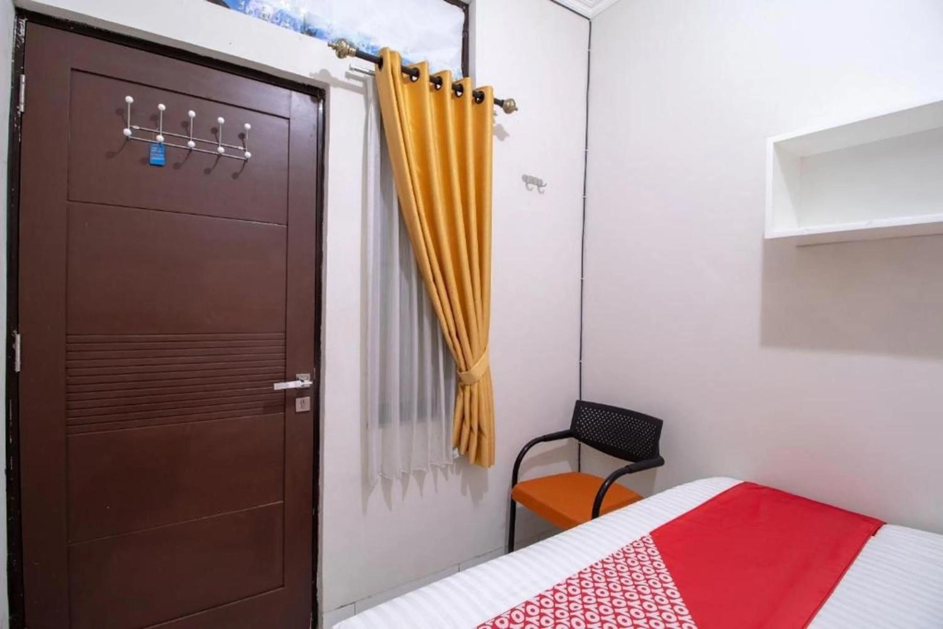 Photo of the whole room, Bed in OYO 3253 Sofia Residence