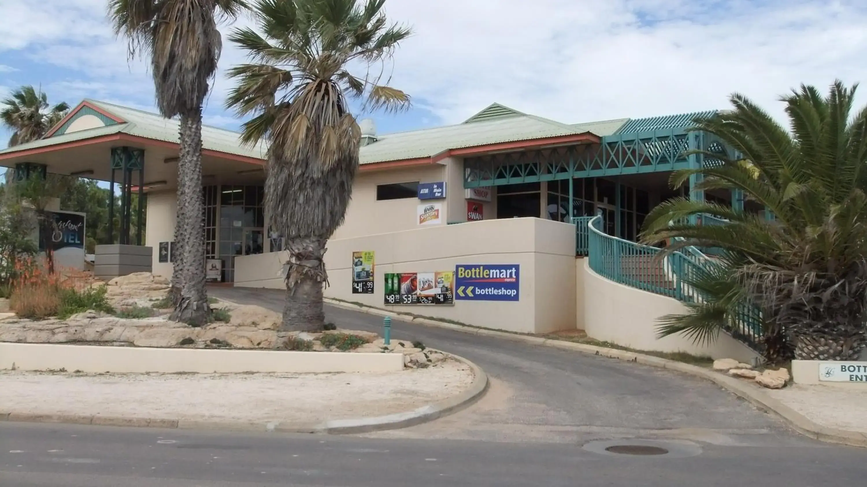 Facade/entrance in Heritage Resort Shark Bay Facade/entrance in Heritage Resort Shark Bay