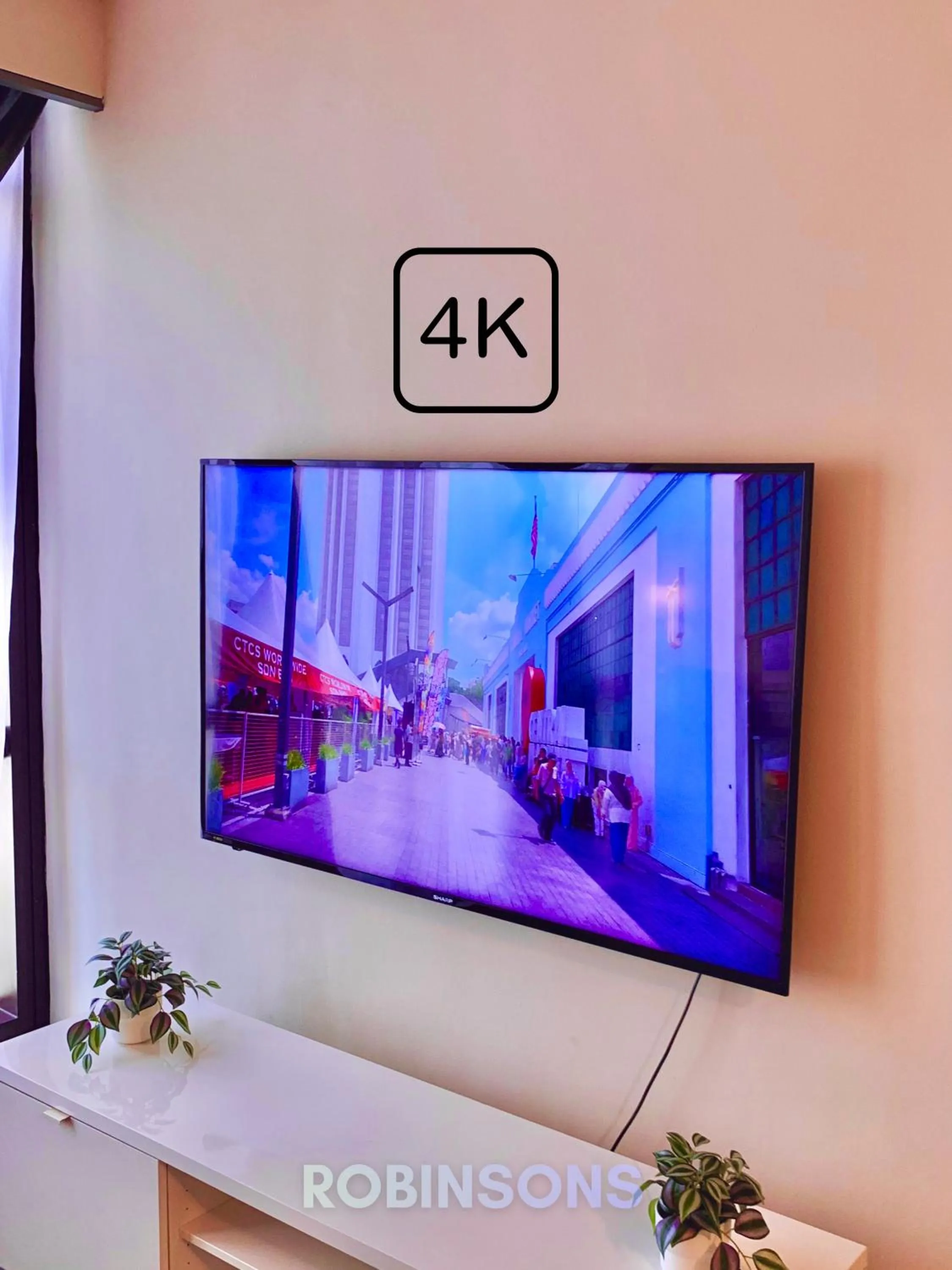 Communal lounge/ TV room in Serviced Apartments at Times Square Kuala Lumpur by Robinsons