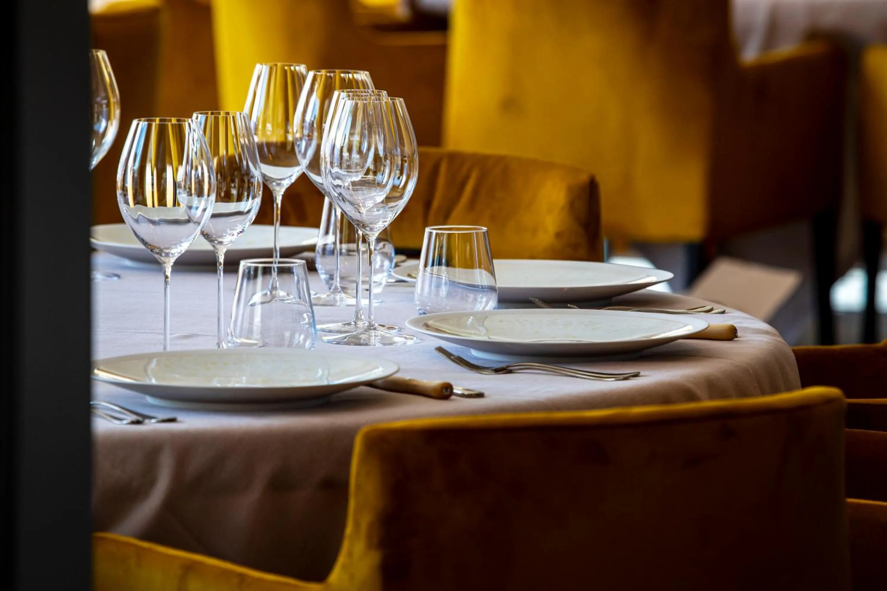 Restaurant/places to eat in Hôtel L'Incomparable & Restaurant Etoilé Aix-Les-Bains