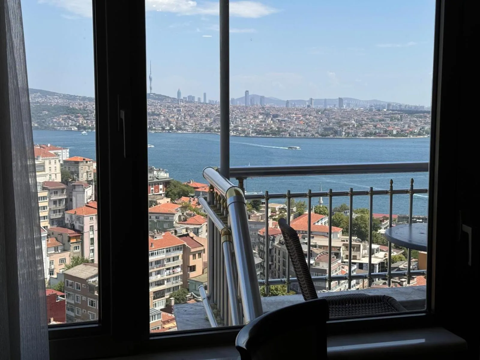 Coffee/tea facilities in Grand Star Hotel Premium