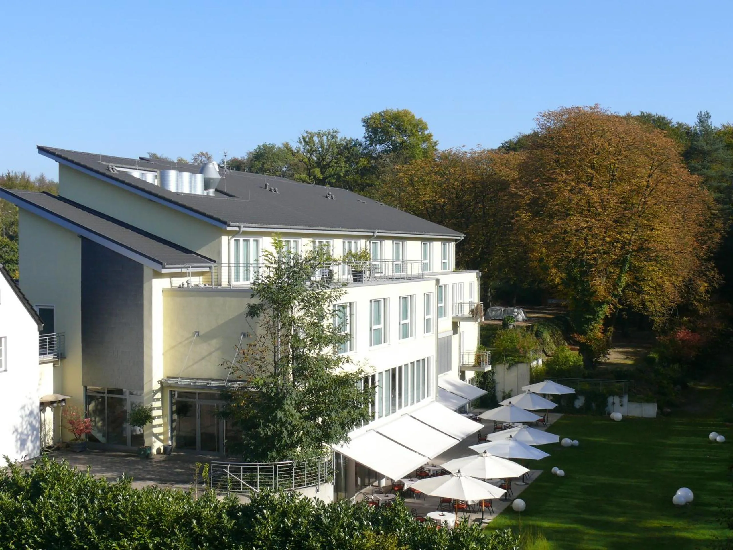 Property building in Ramada by Wyndham Duesseldorf Ratingen
