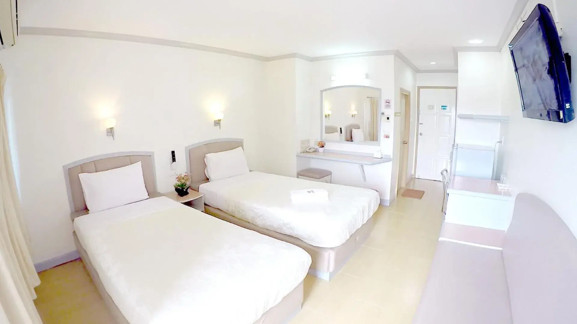 Photo of the whole room, Bed in P.A. Place Hotel Photo of the whole room, Bed in P.A. Place Hotel