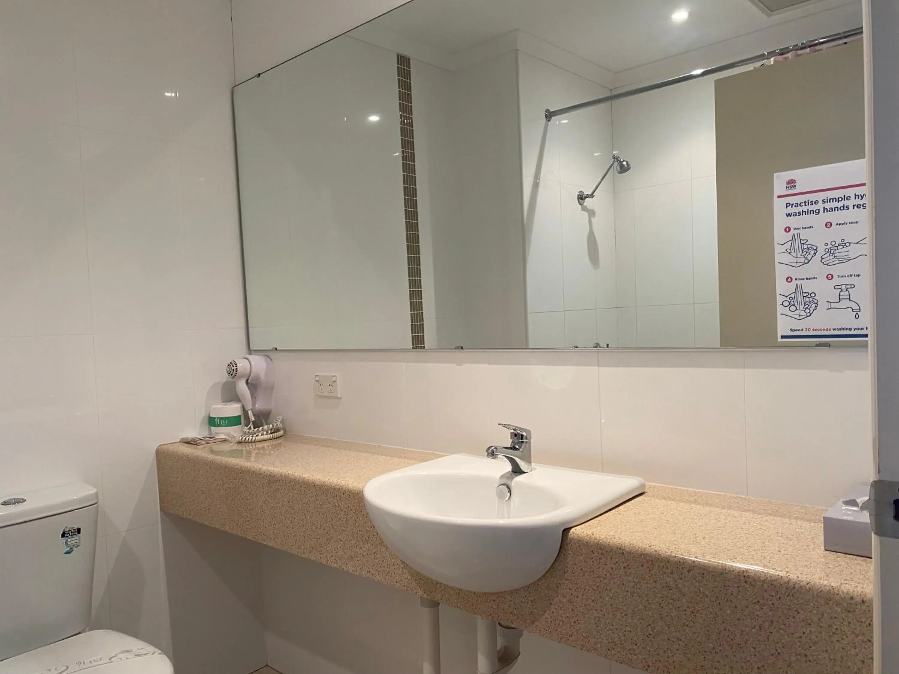 Large Family Room in Timbertown Motel Large Family Room in Timbertown Motel