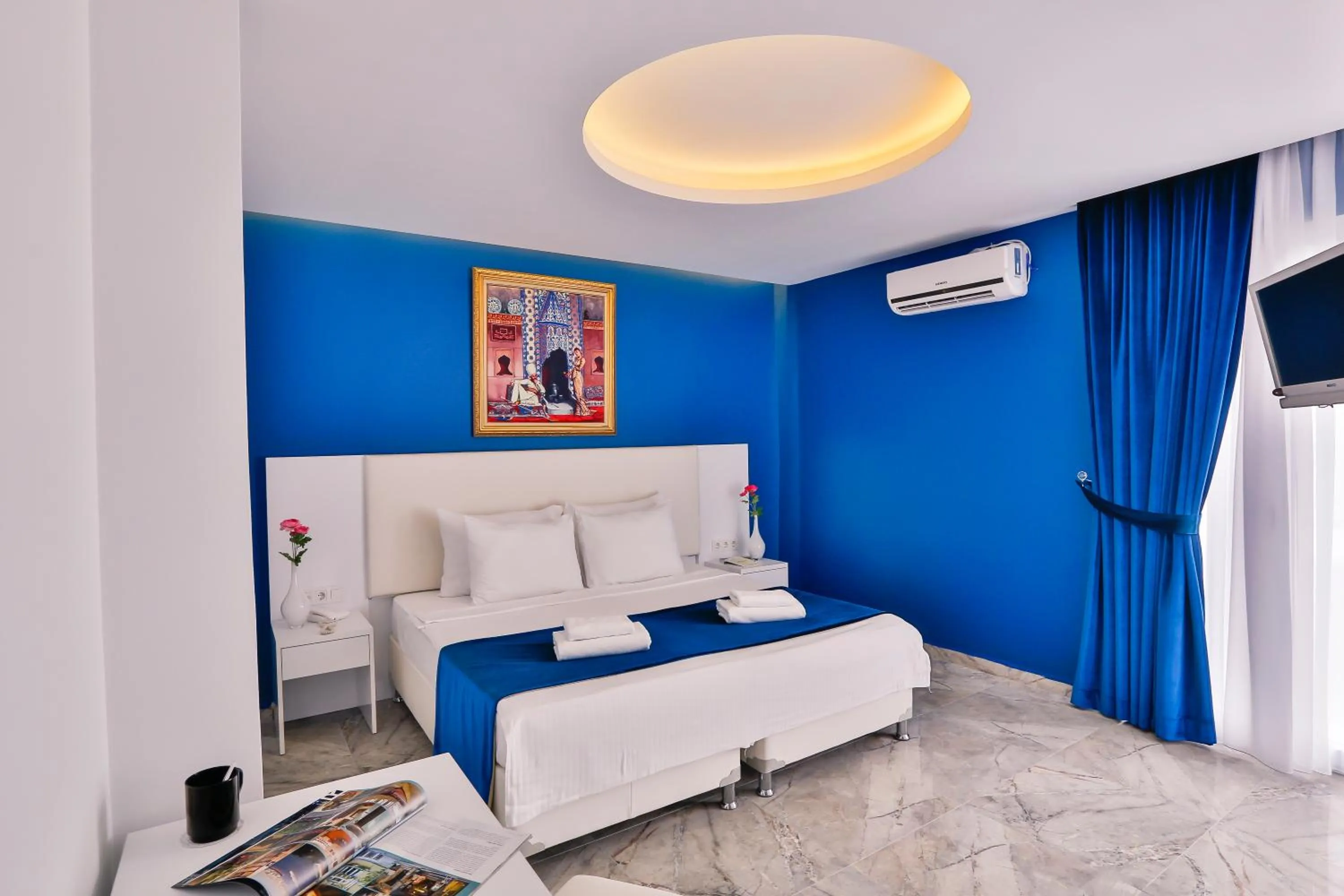 Photo of the whole room in Bellezza Hotel Ortakoy