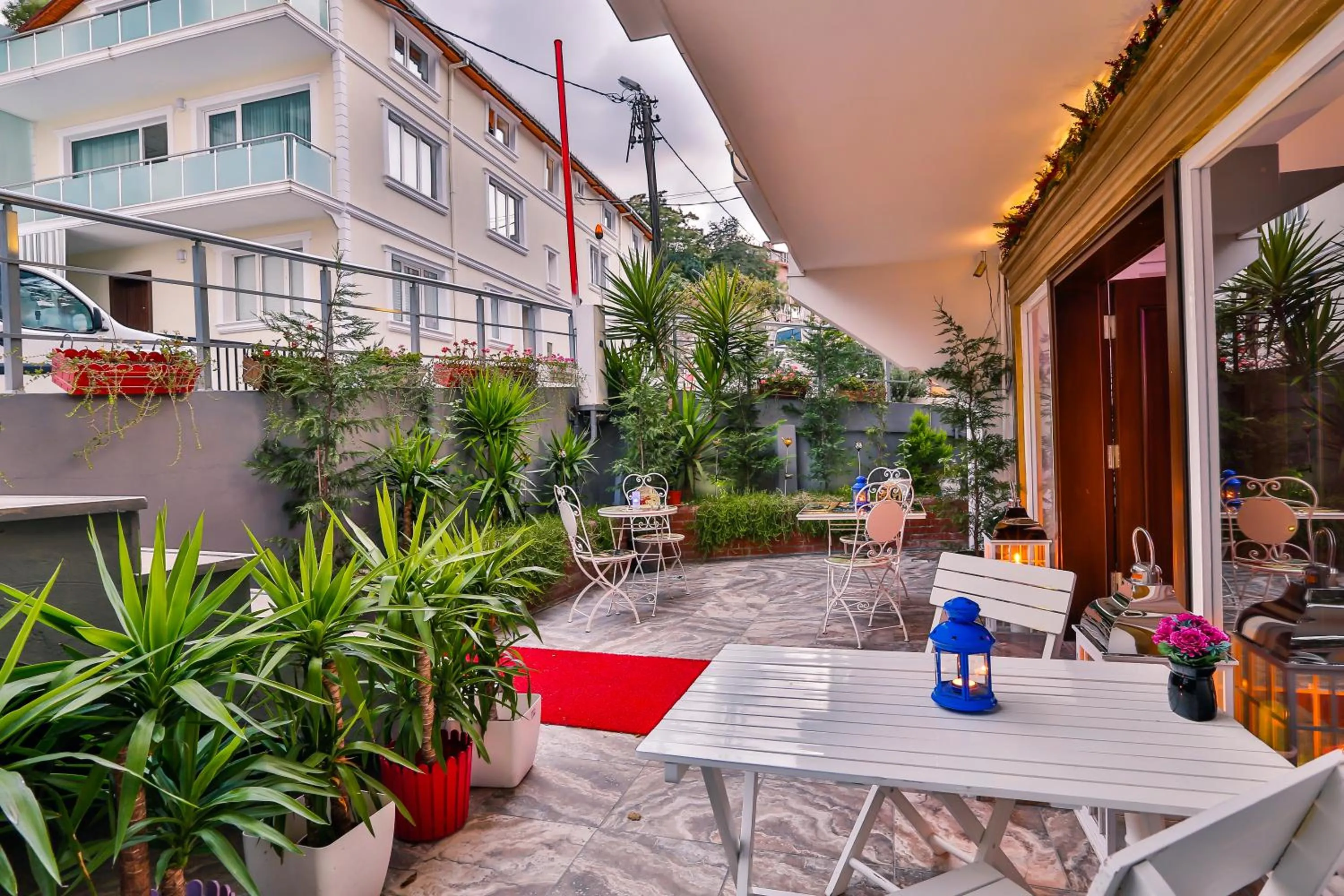 Garden in Bellezza Hotel Ortakoy