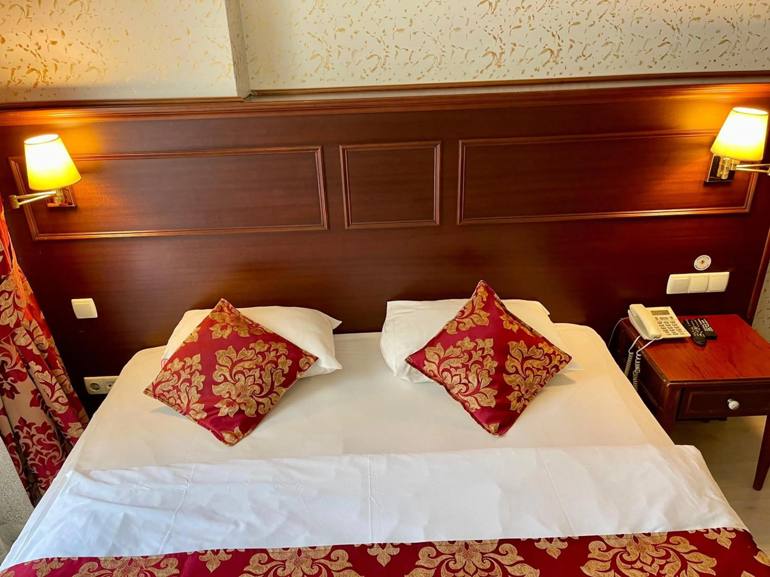 Bed in Istanbul Newcity Hotel