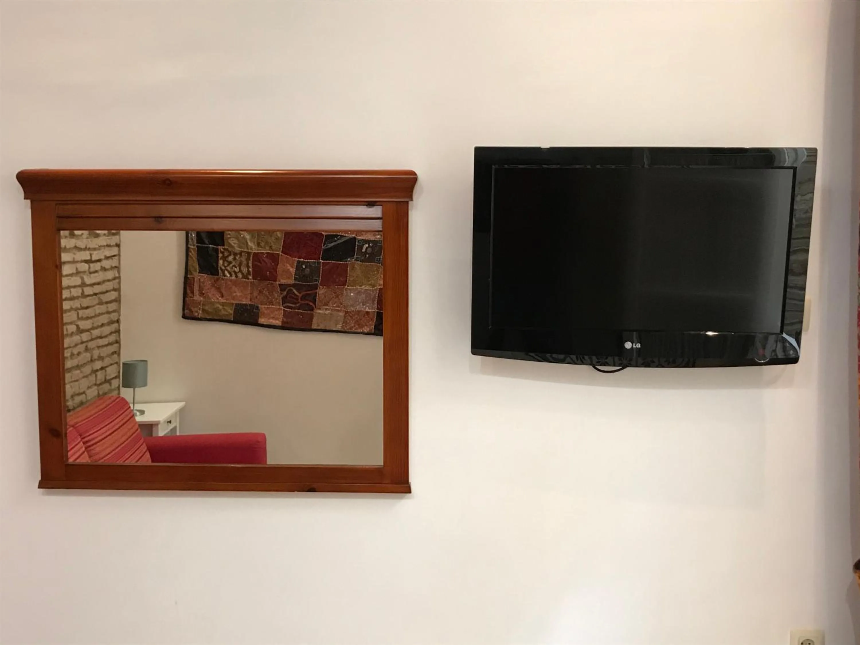 TV and multimedia in PuraSevilla apartments