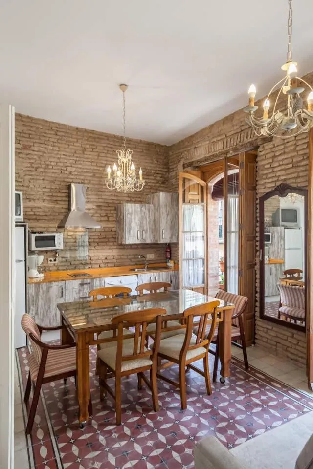 Dining area in PuraSevilla apartments