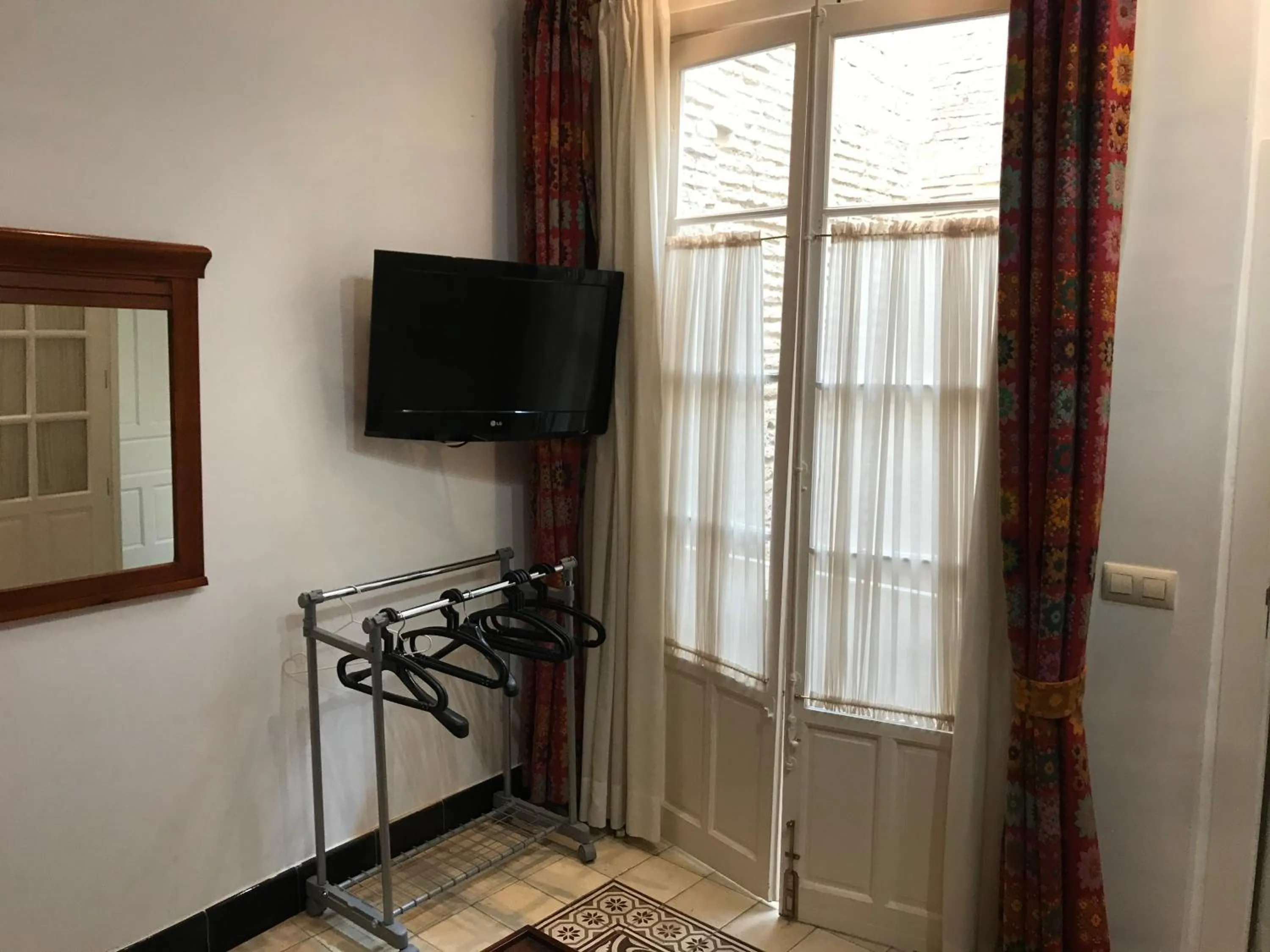 TV and multimedia in PuraSevilla apartments