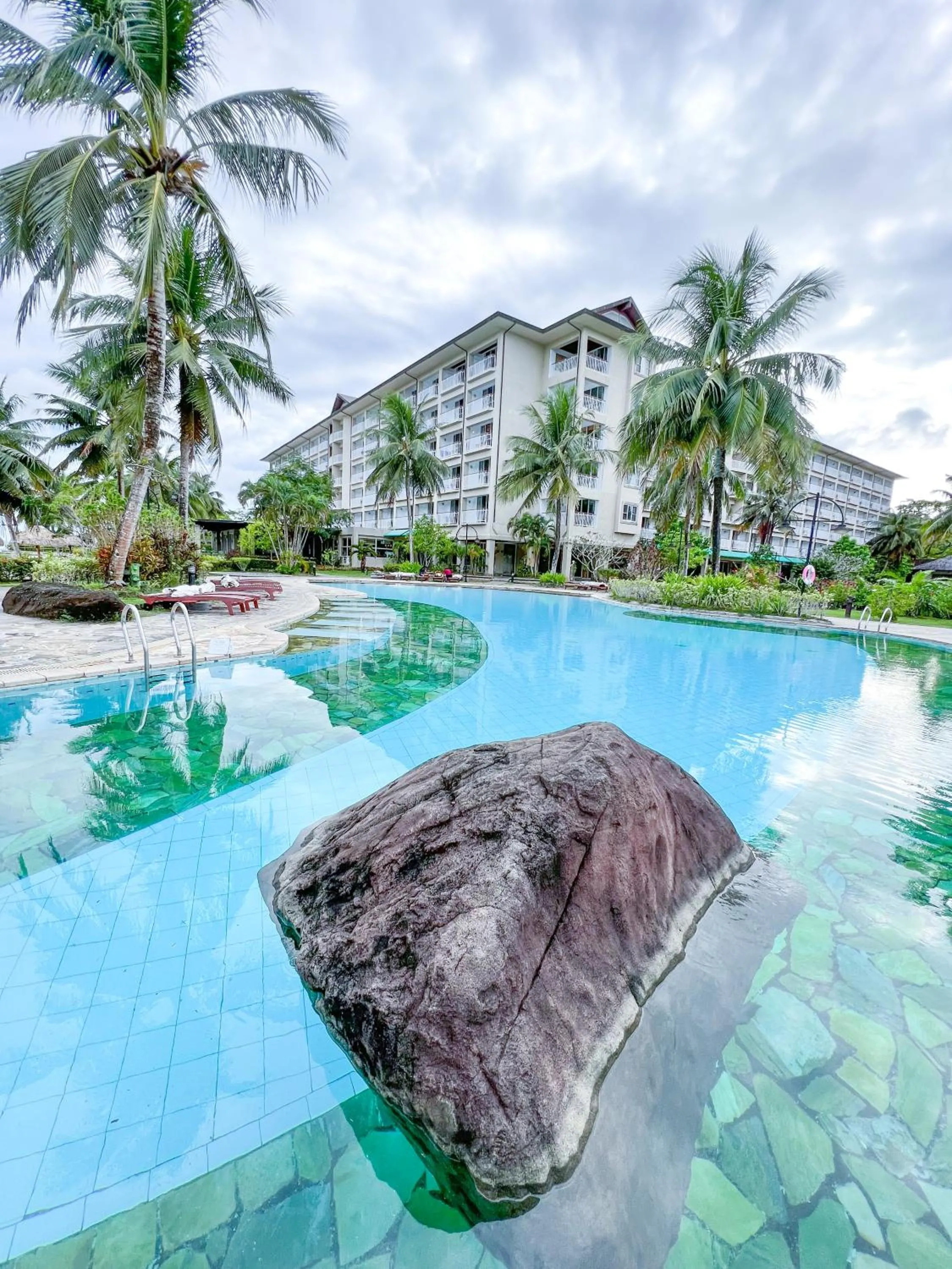 Swimming pool in Palau Royal Resort