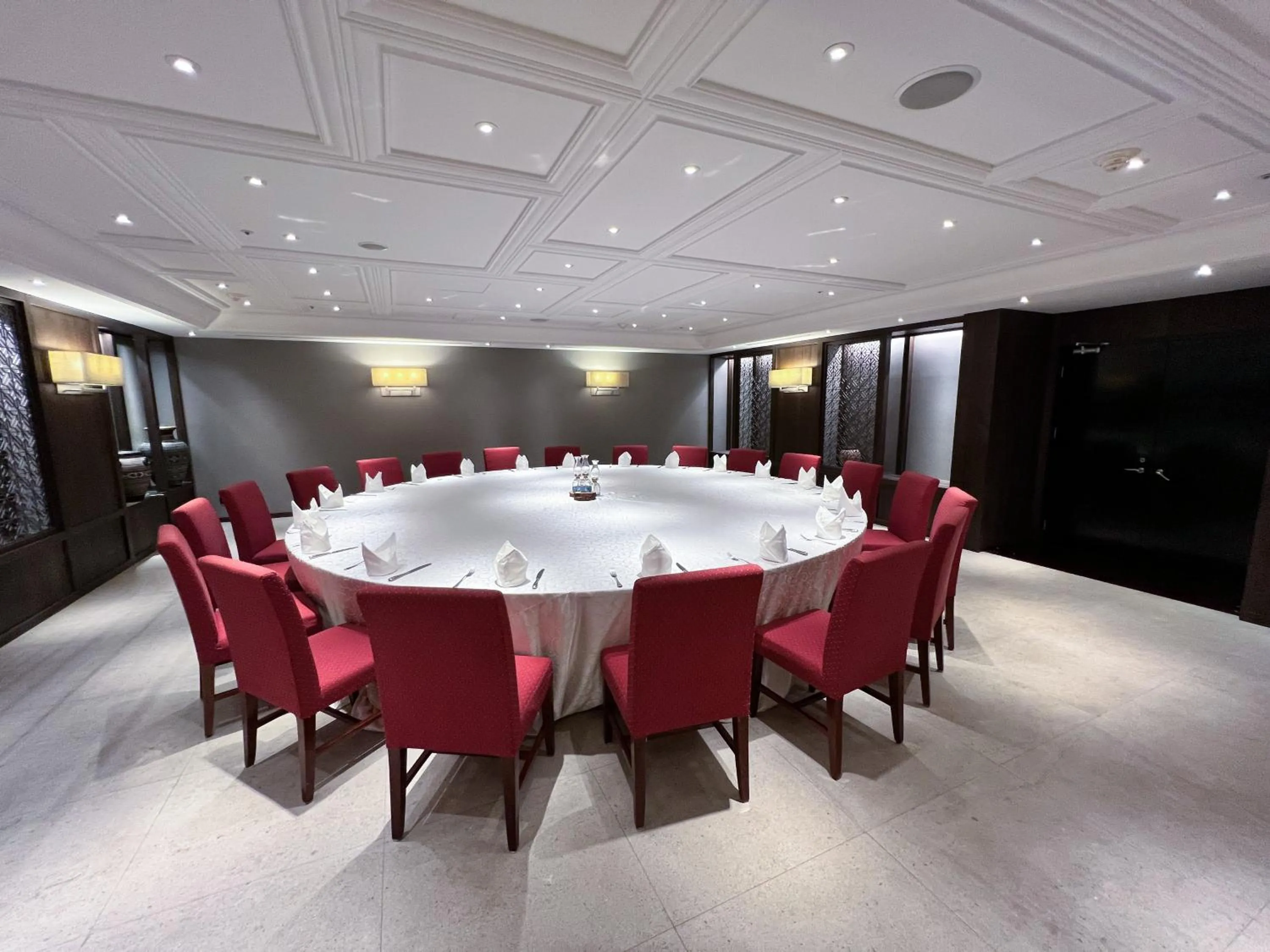 Meeting/conference room in Palau Royal Resort