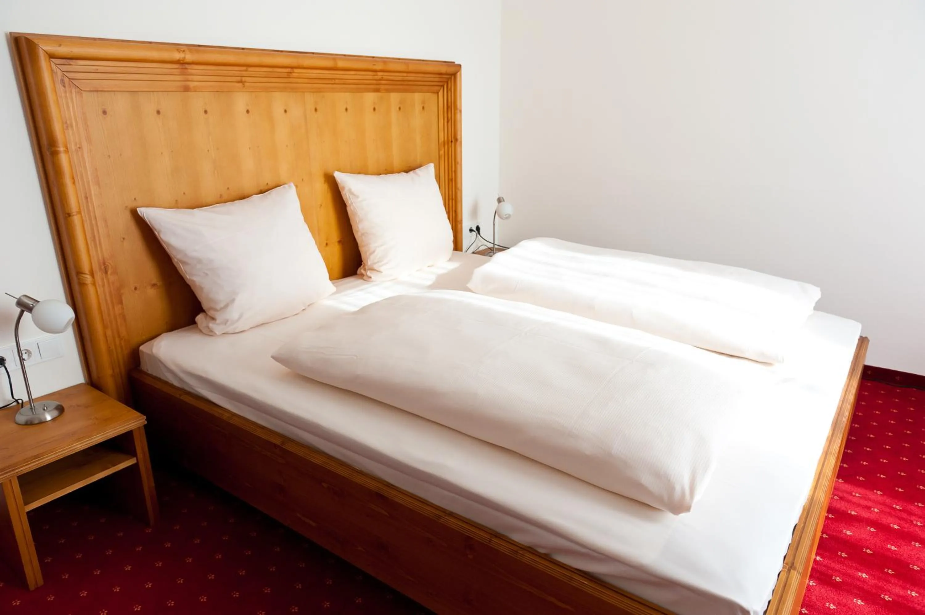 Bedroom, Bed in Langwieder See