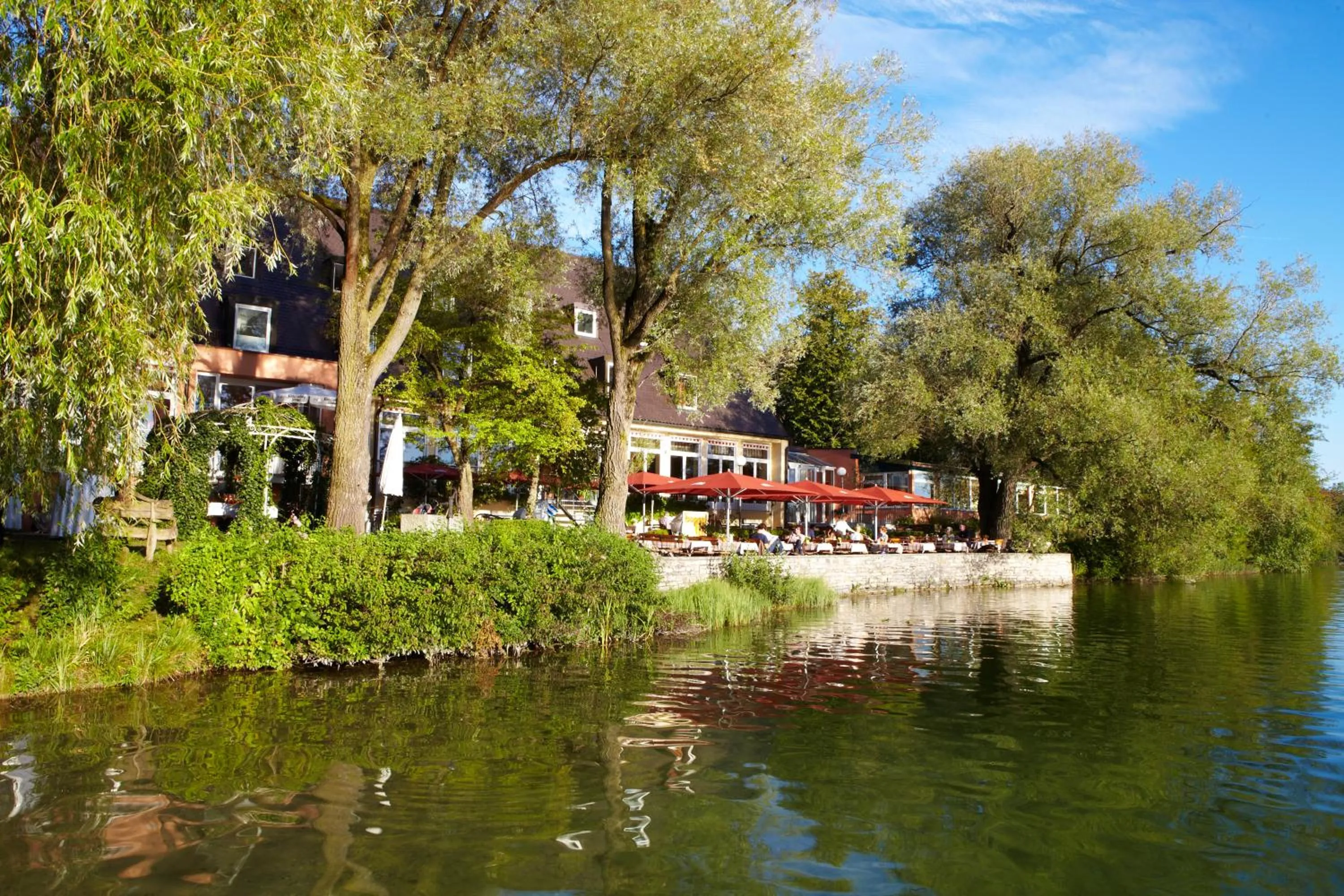 Facade/entrance in Langwieder See
