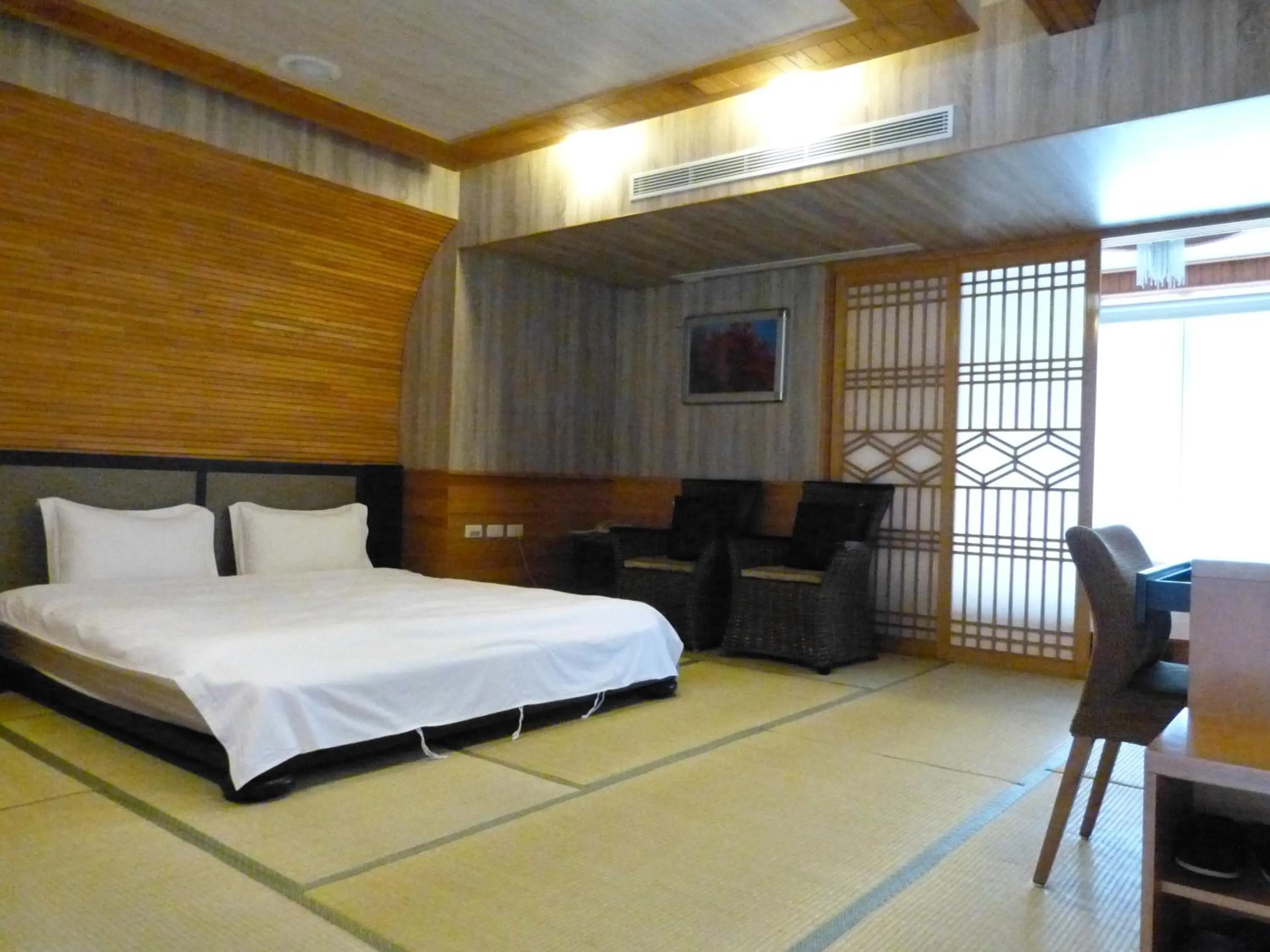 Bed in Full Moon Spa