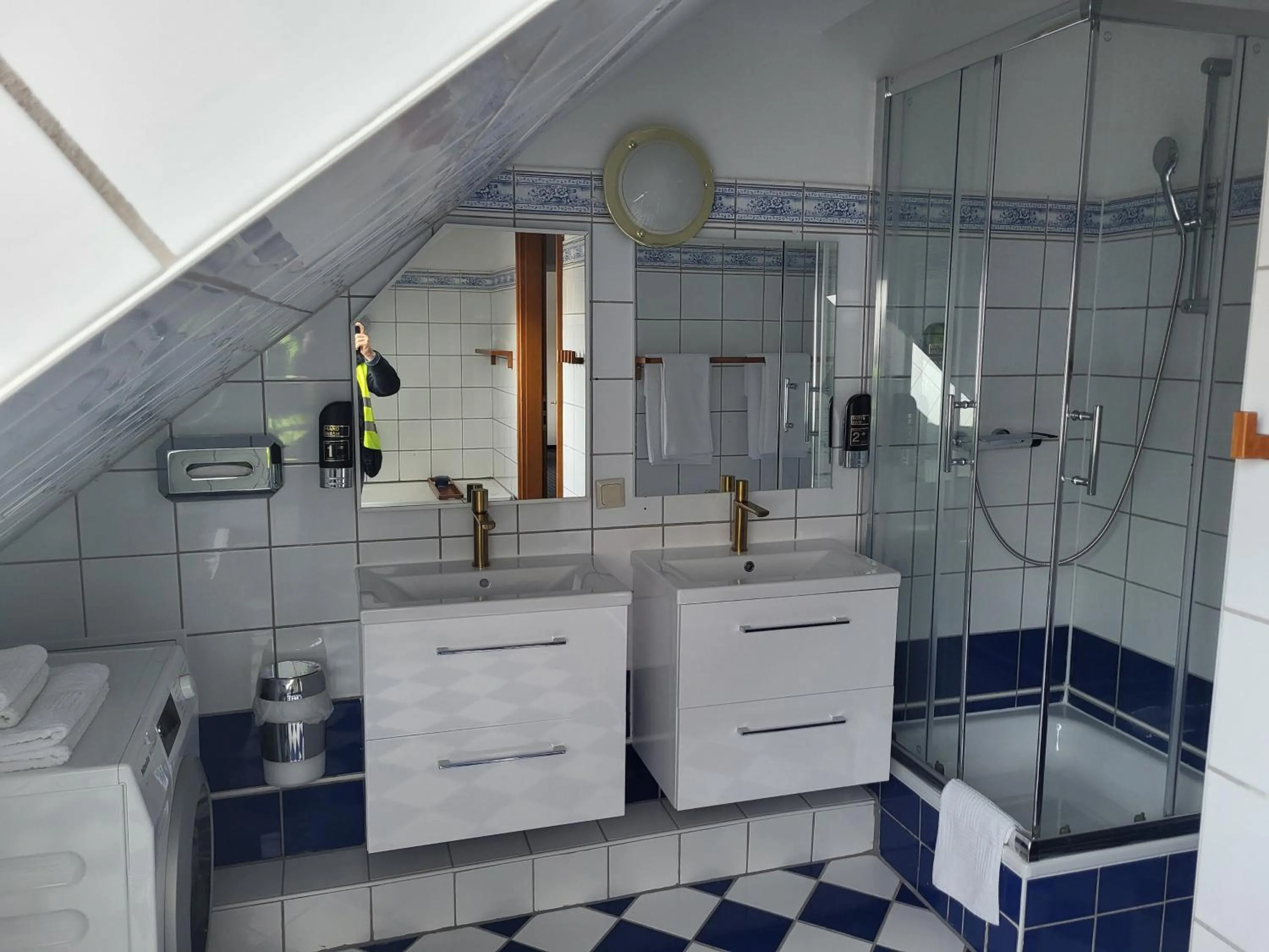 Shower in Albergo City Hotel Berlin