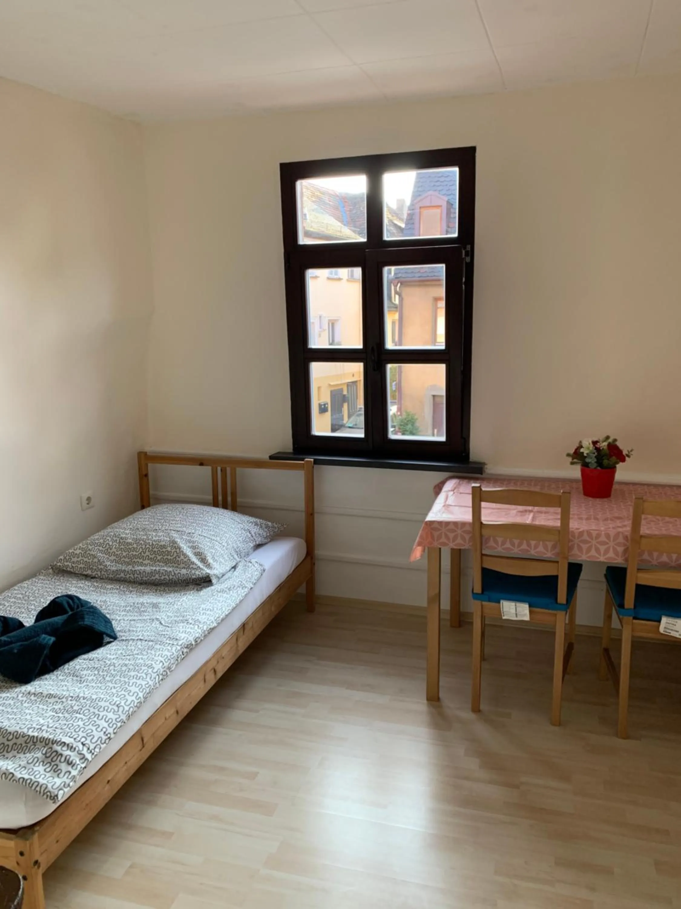 Photo of the whole room, Bed in Belle Vue Apartrooms