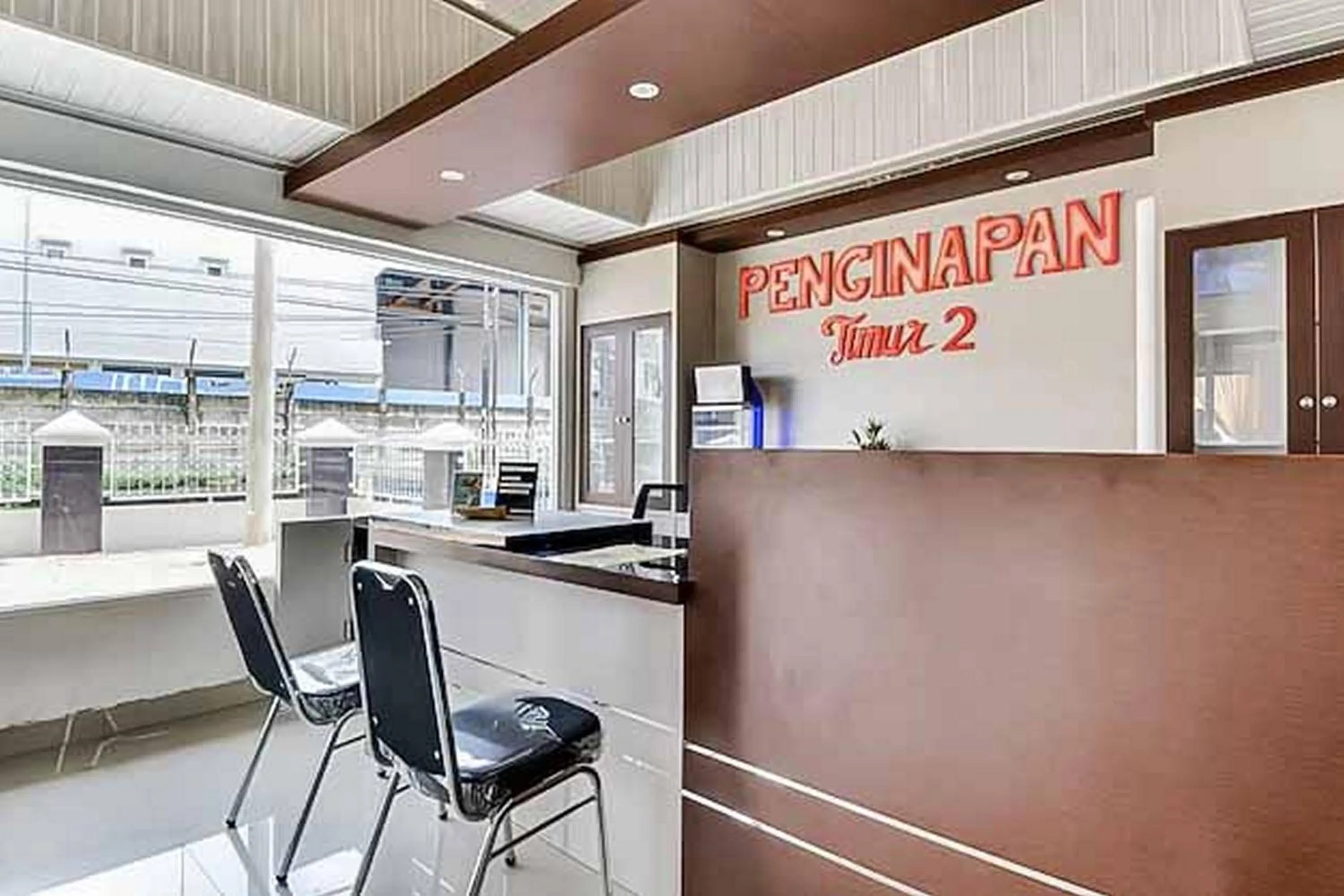 RedDoorz near Palembang Airport 2