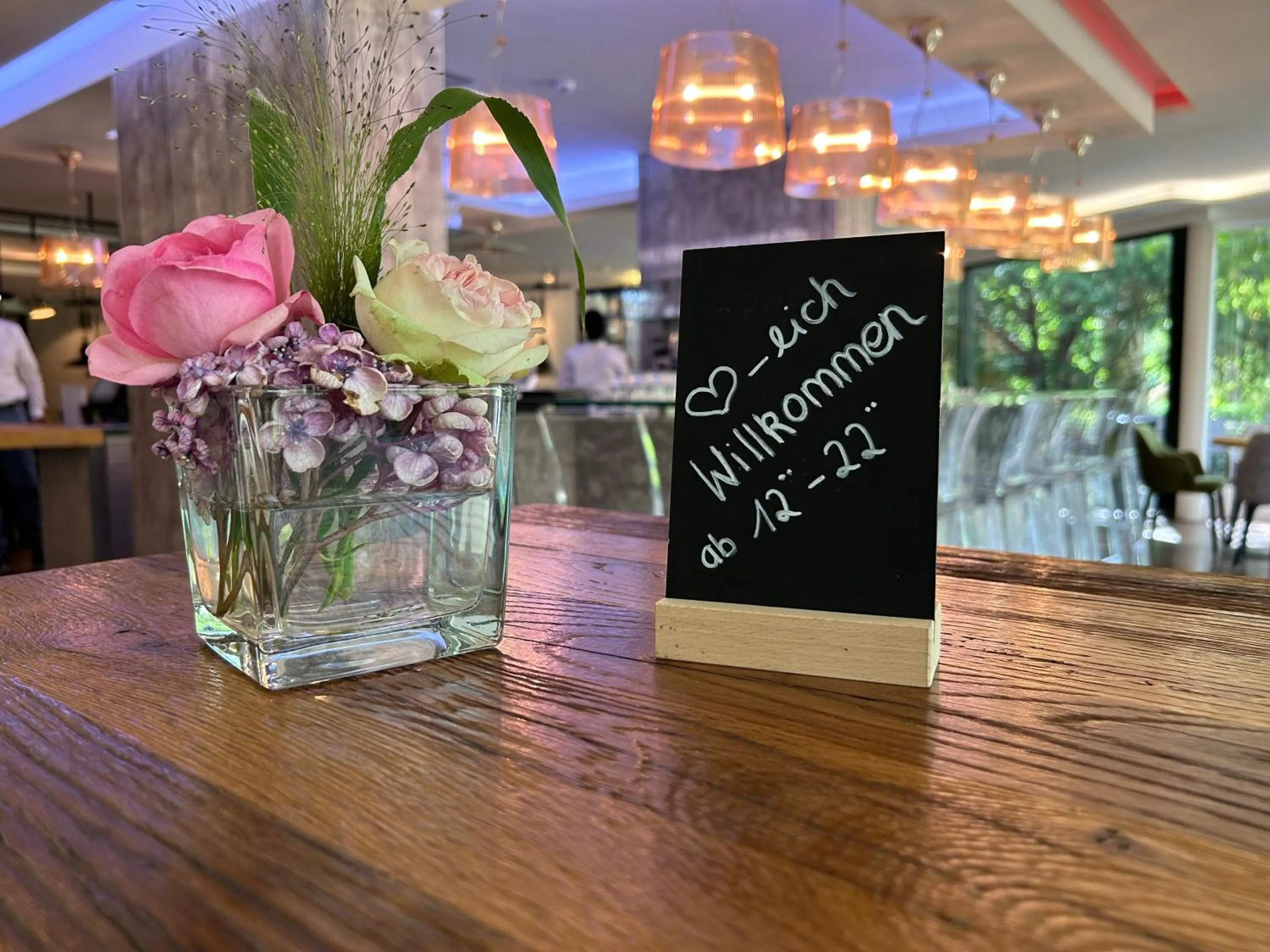 Restaurant/places to eat in Congress Hotel am Stadtpark