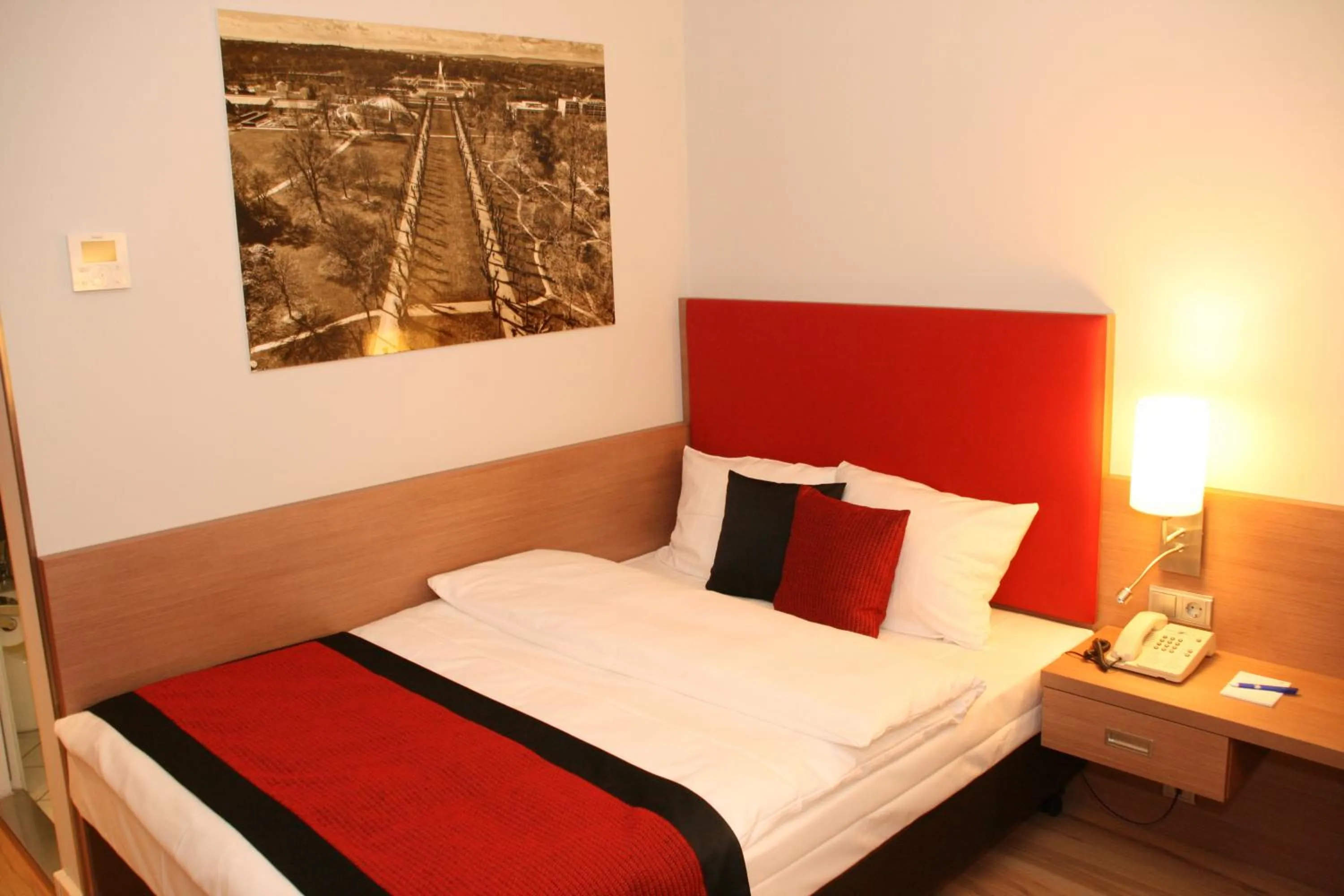 Decorative detail, Bed in Congress Hotel am Stadtpark