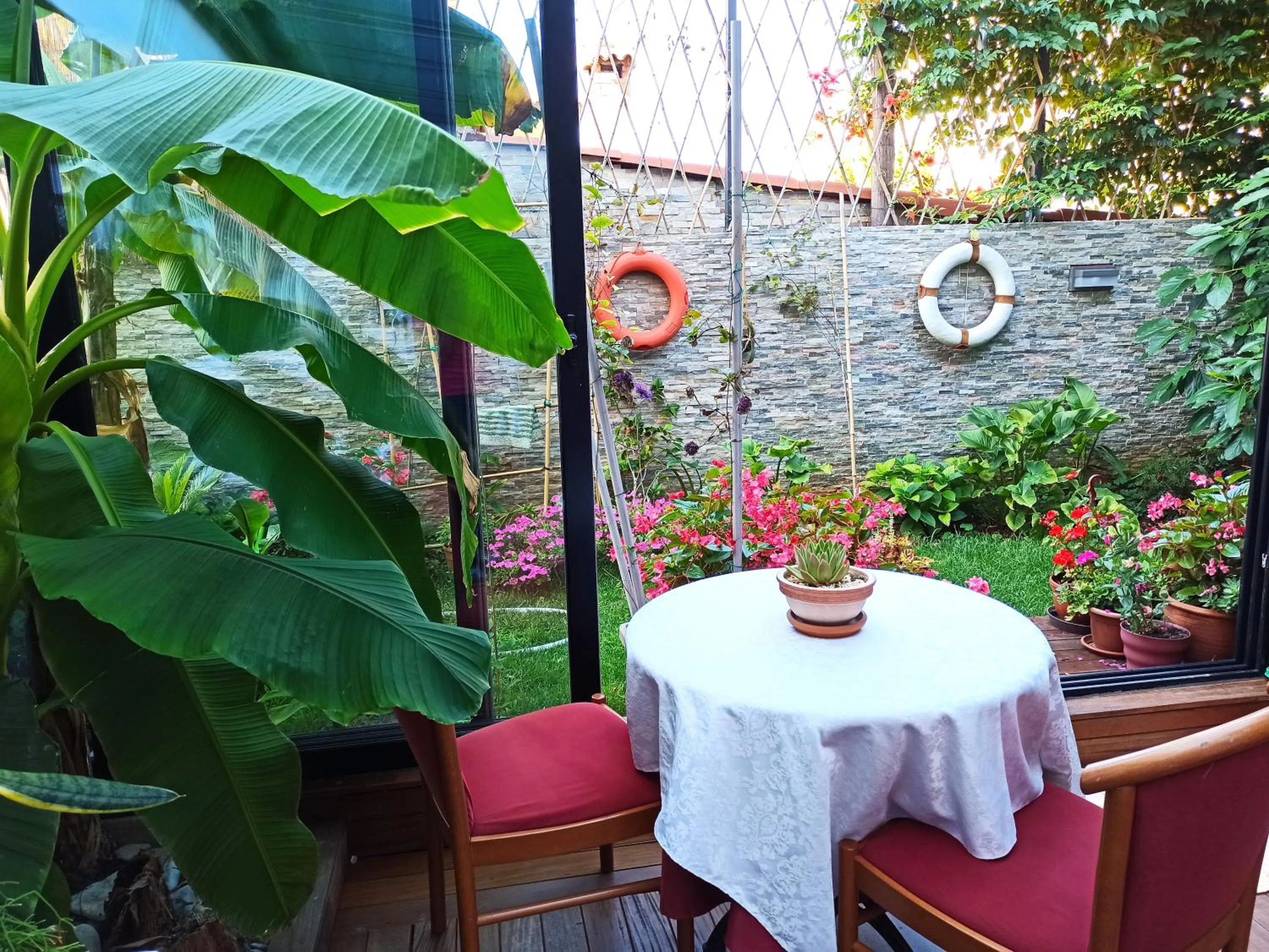 Garden in Residence Villa Karda