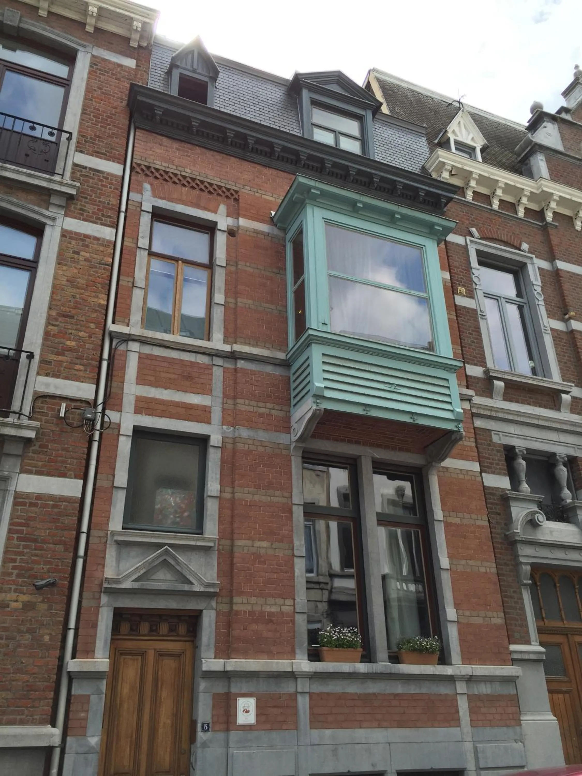 Facade/entrance in B&B Villa Thibault