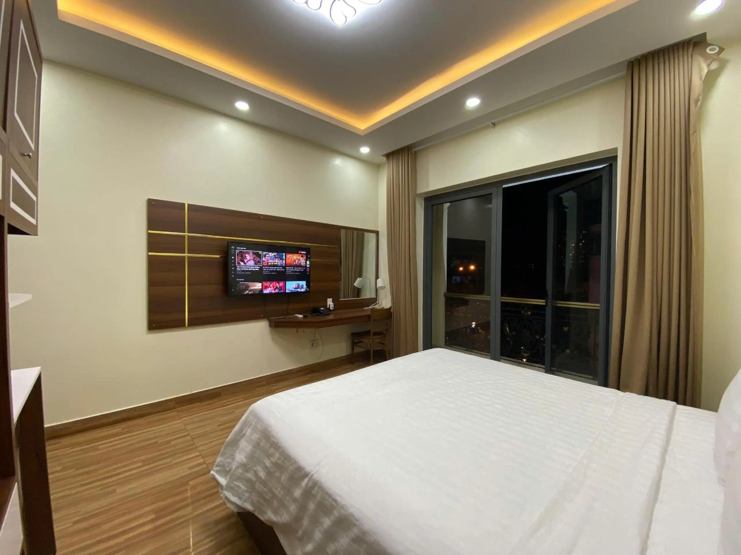 Bed in Winston Hotel Riverside