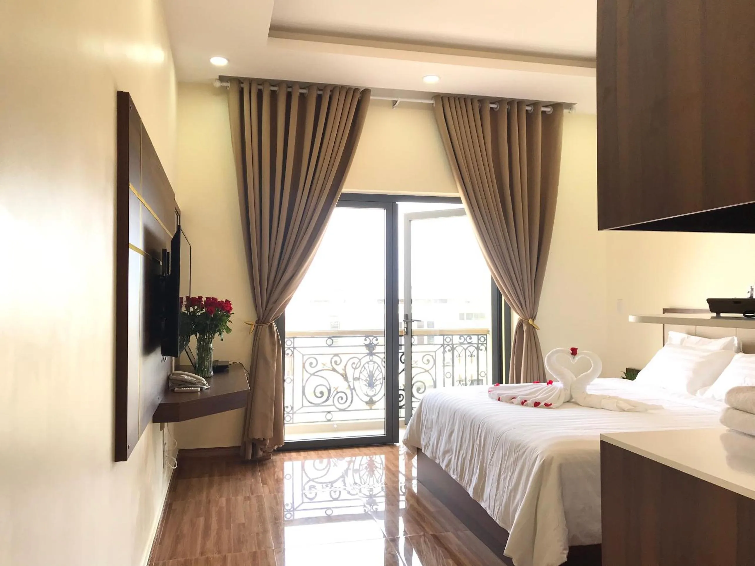 Bed in Winston Hotel Riverside