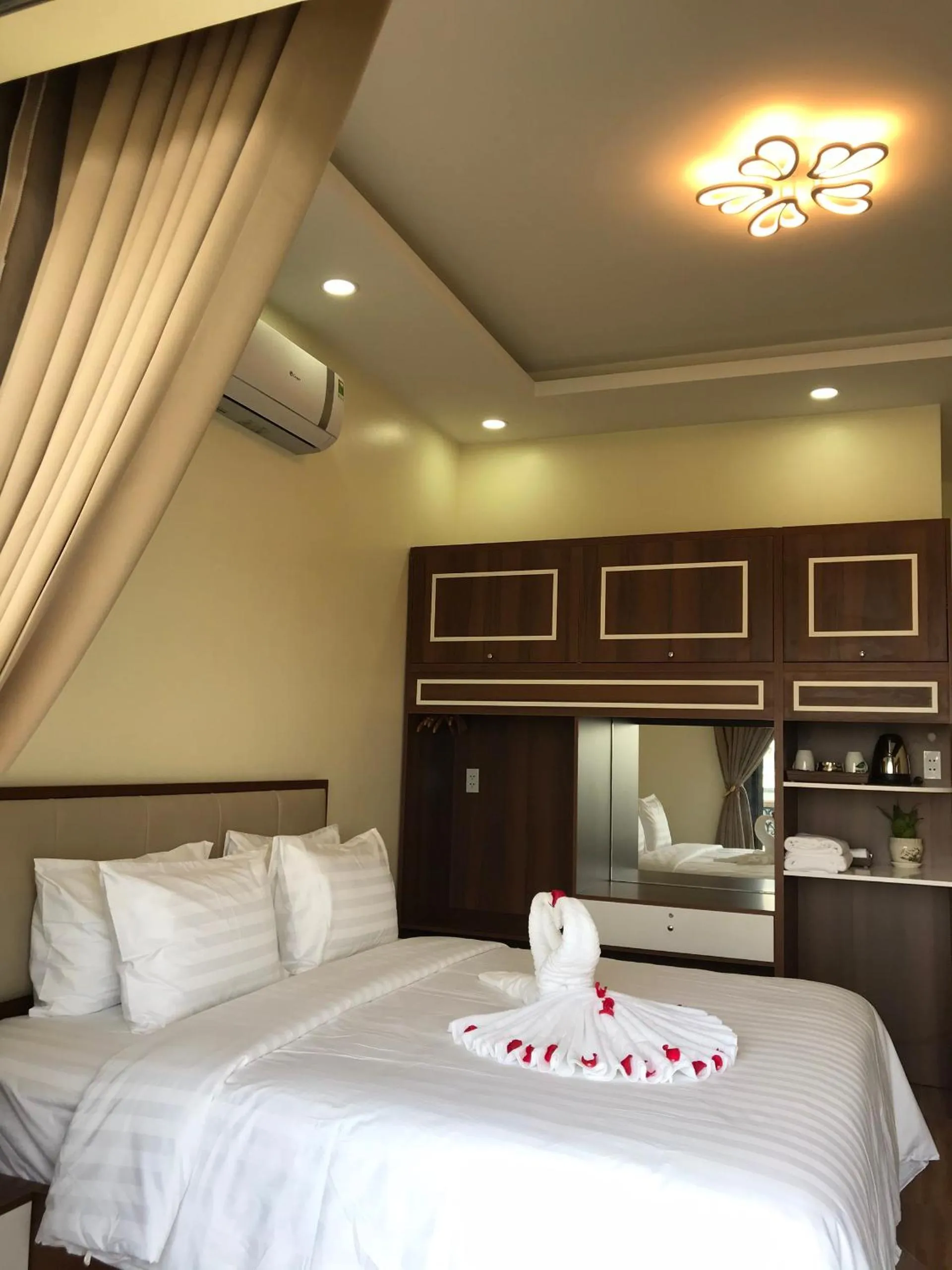 Bed in Winston Hotel Riverside