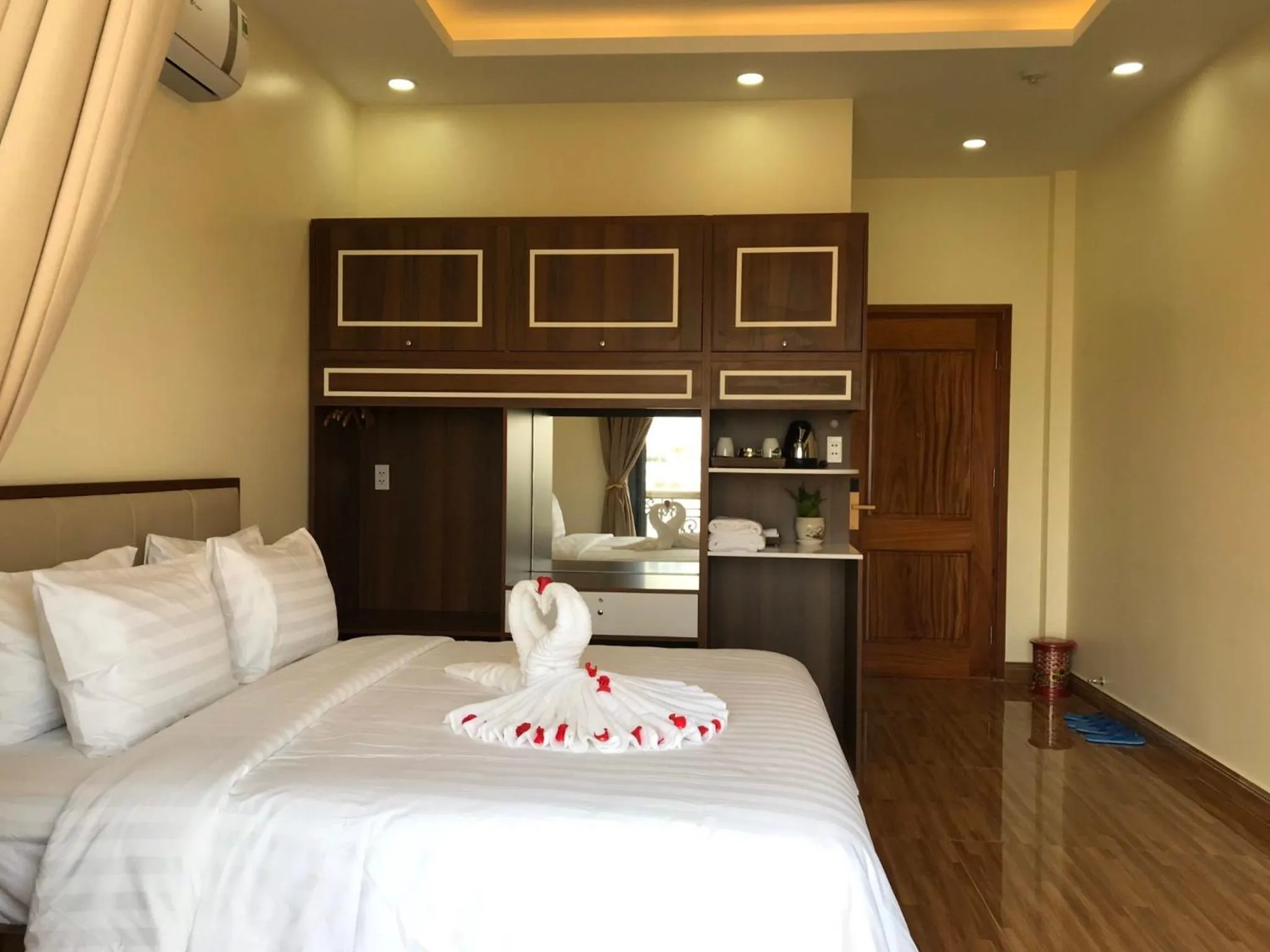 Bed in Winston Hotel Riverside