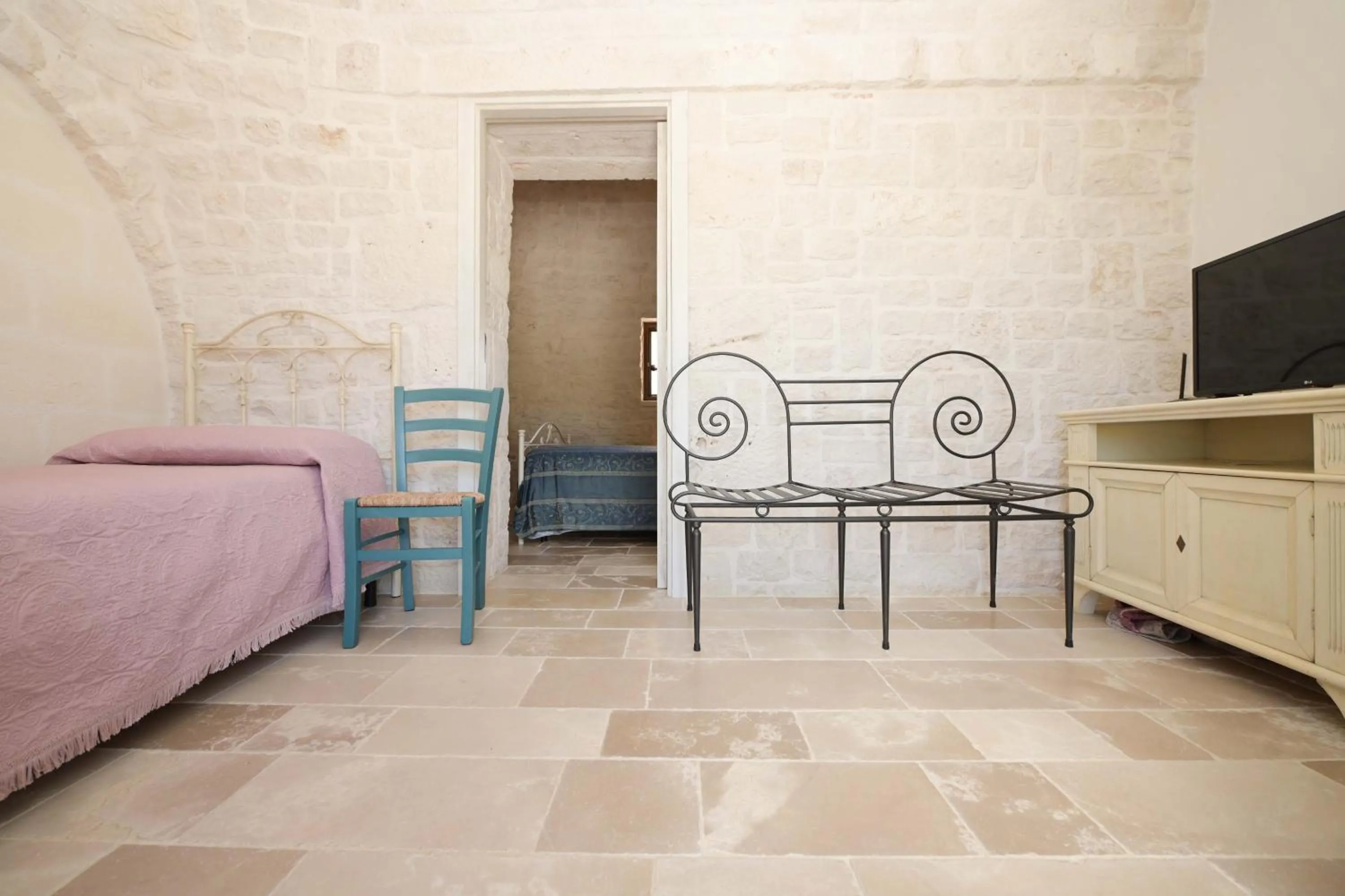 TV and multimedia in Resort Masseria Cecato