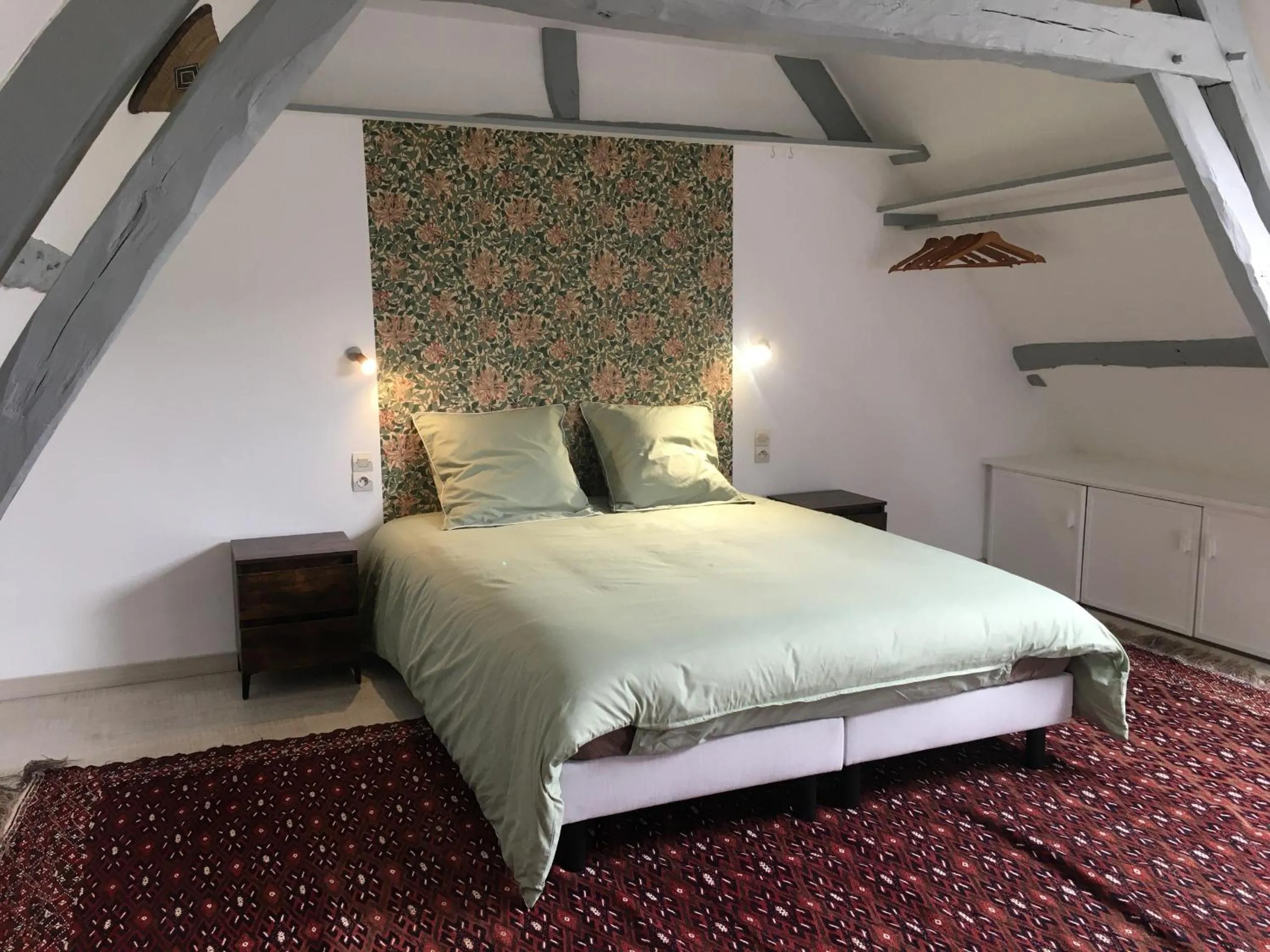 Bedroom, Bed in Château d'Harcelaines