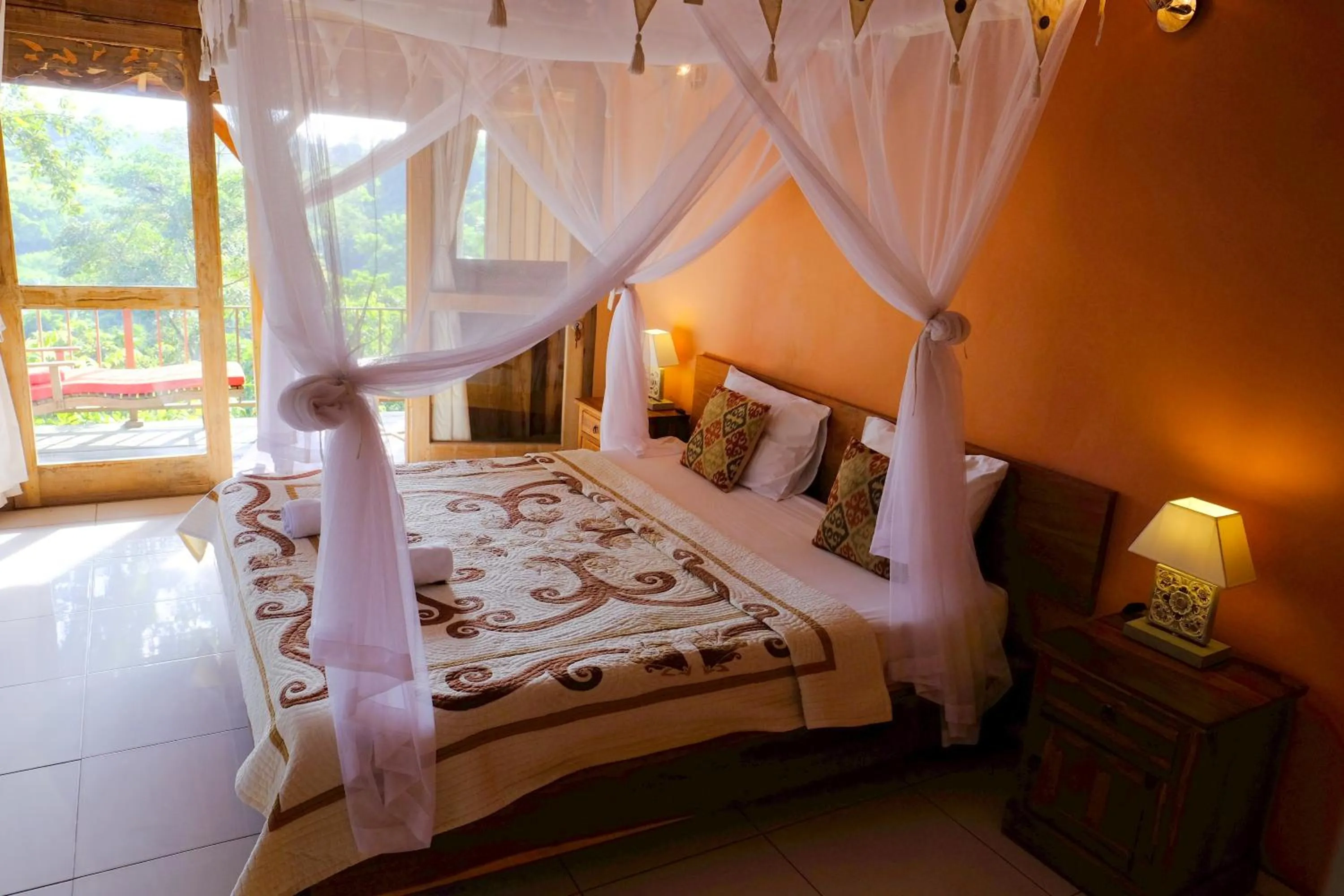 Photo of the whole room, Bed in Prashanti Bali