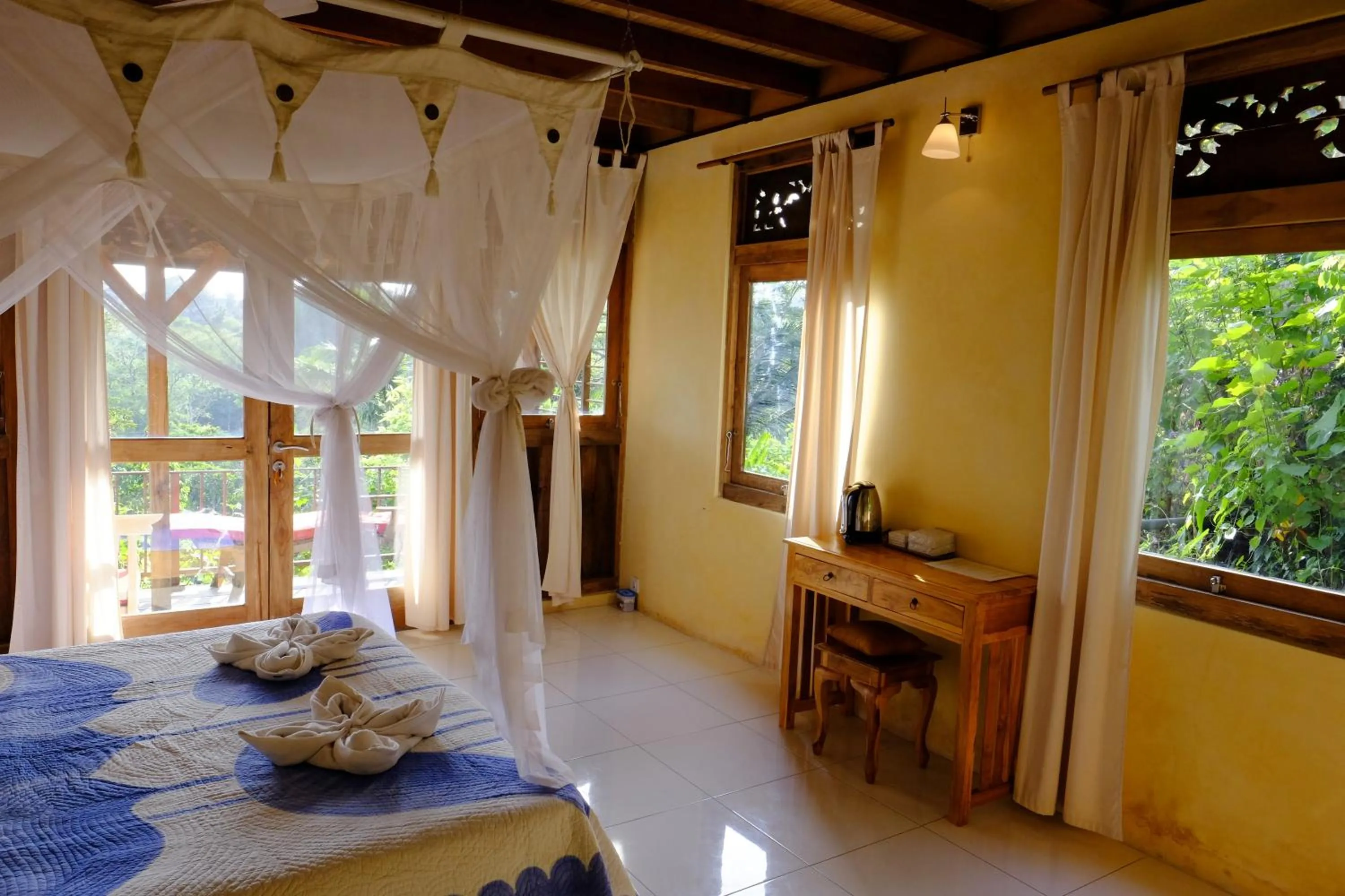 Photo of the whole room, Bed in Prashanti Bali