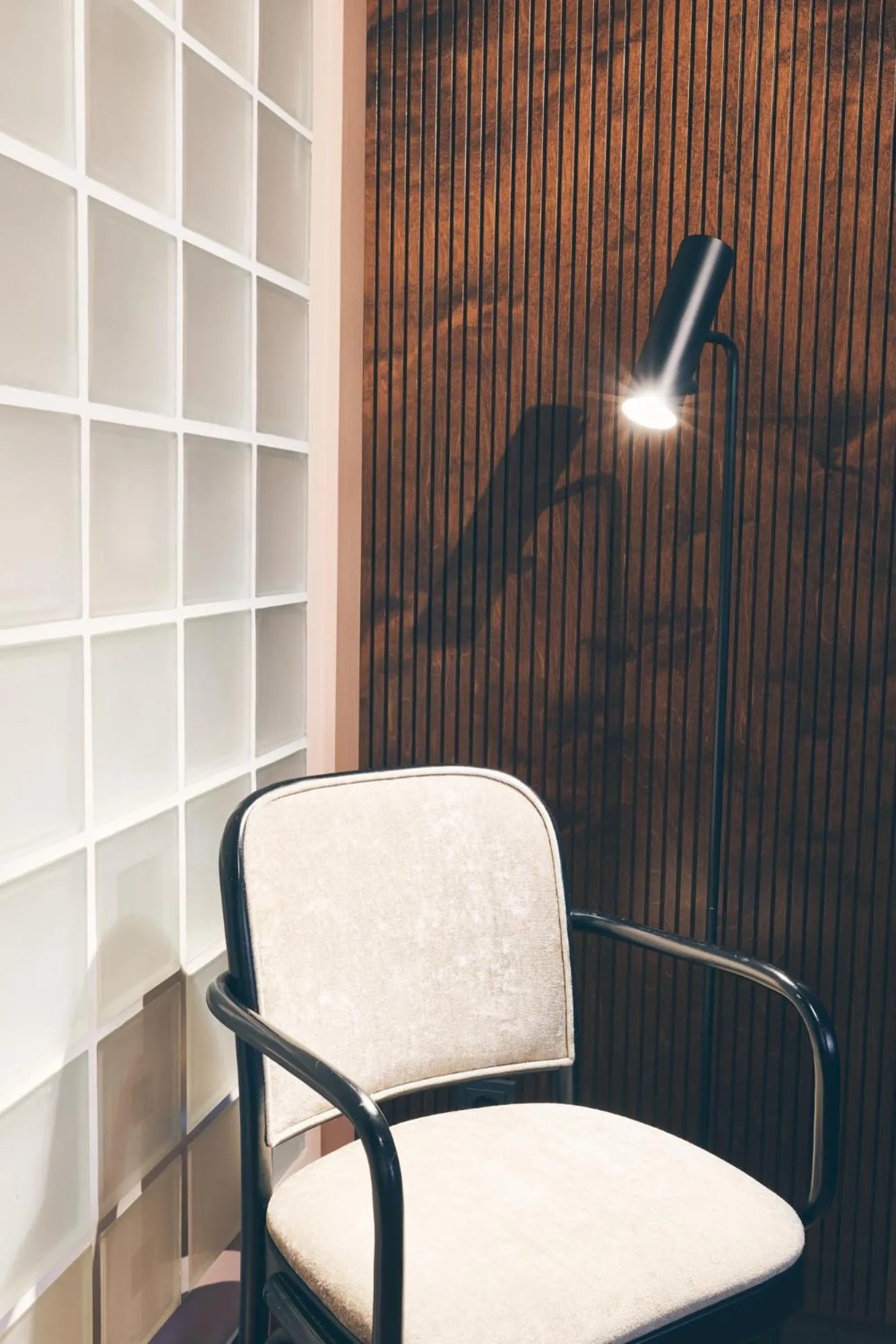 Seating area in art Hotel Tucholsky