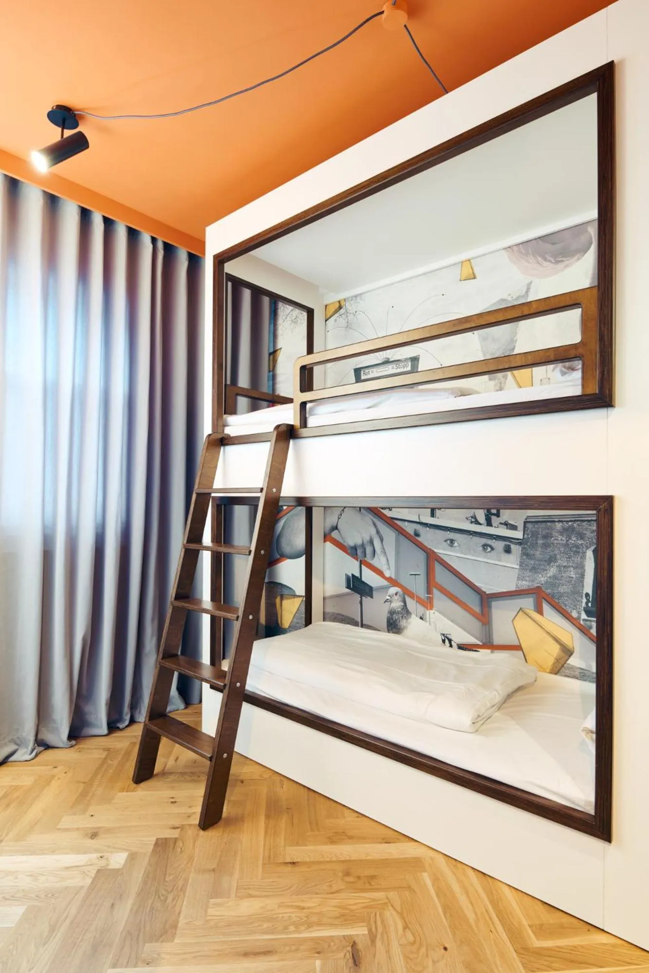 bunk bed, Bed in art Hotel Tucholsky
