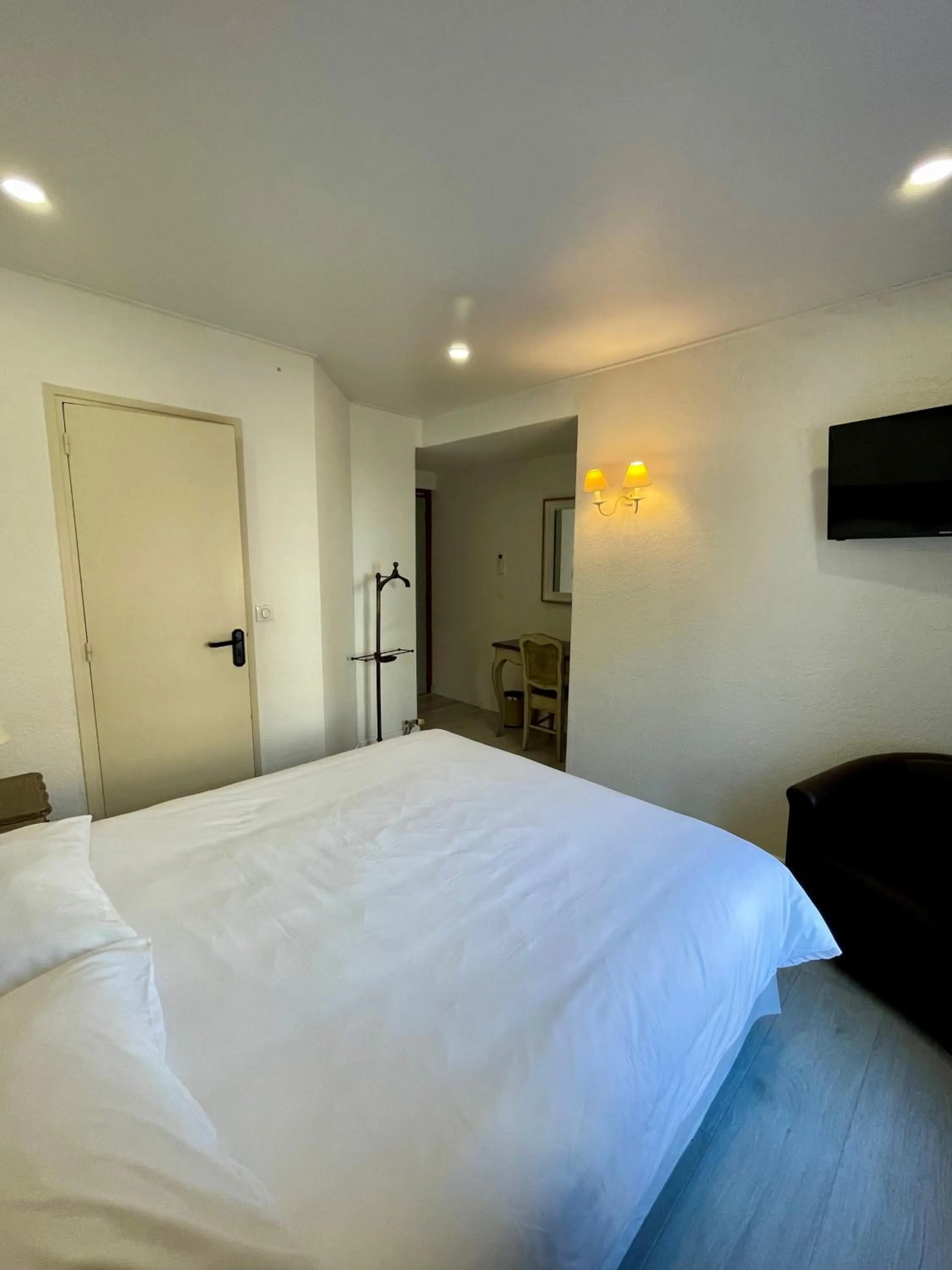 Photo of the whole room, Bed in Franceschini