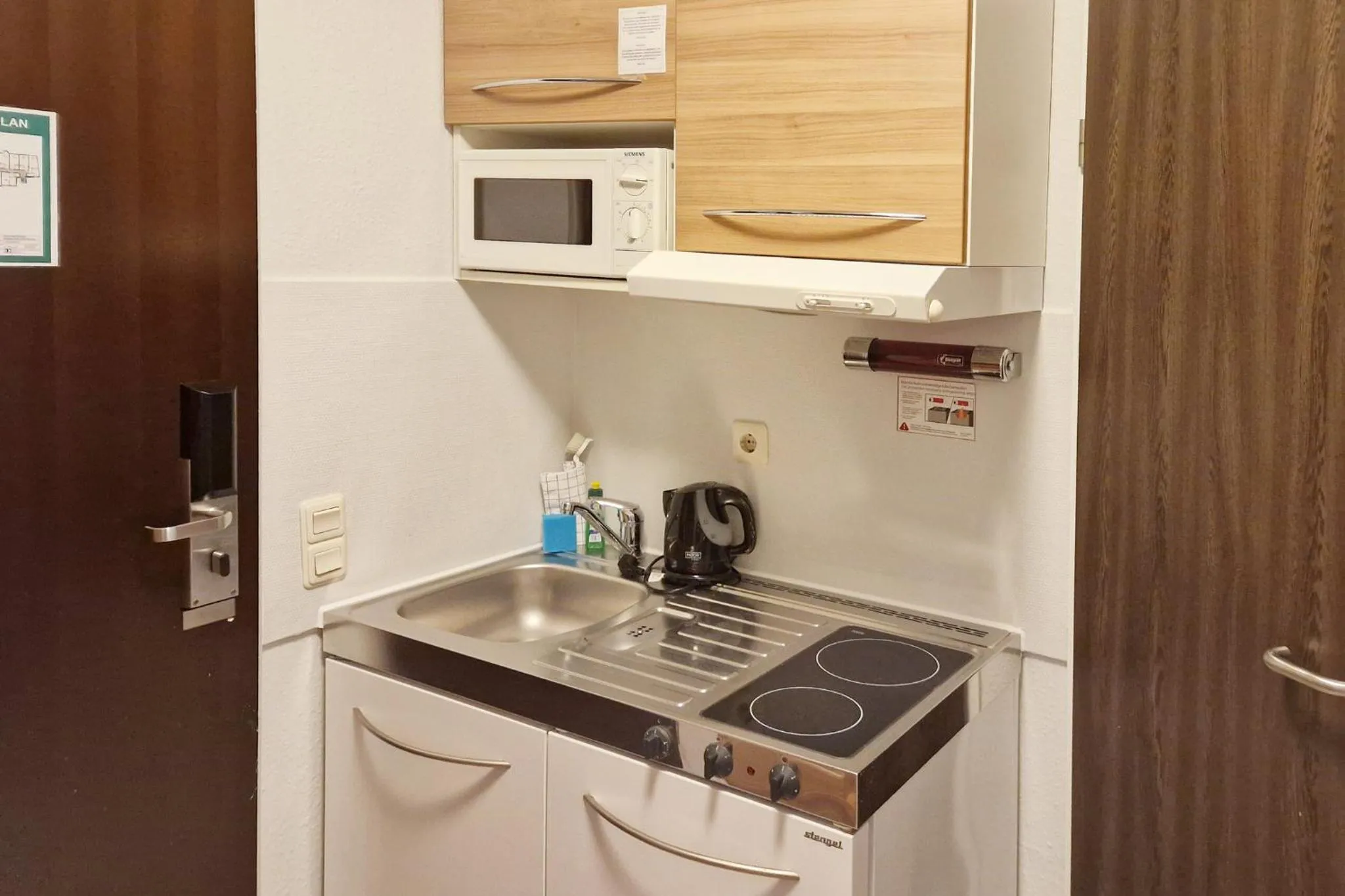 Photo of the whole room in Garner Hotel Bochum by IHG