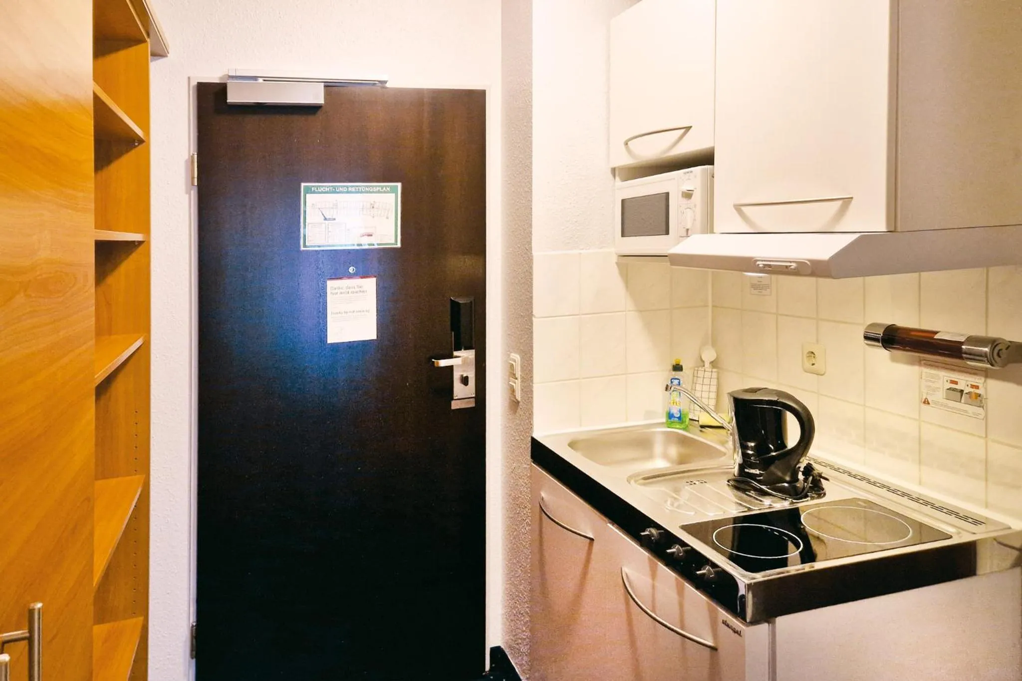 Photo of the whole room in Garner Hotel Bochum by IHG