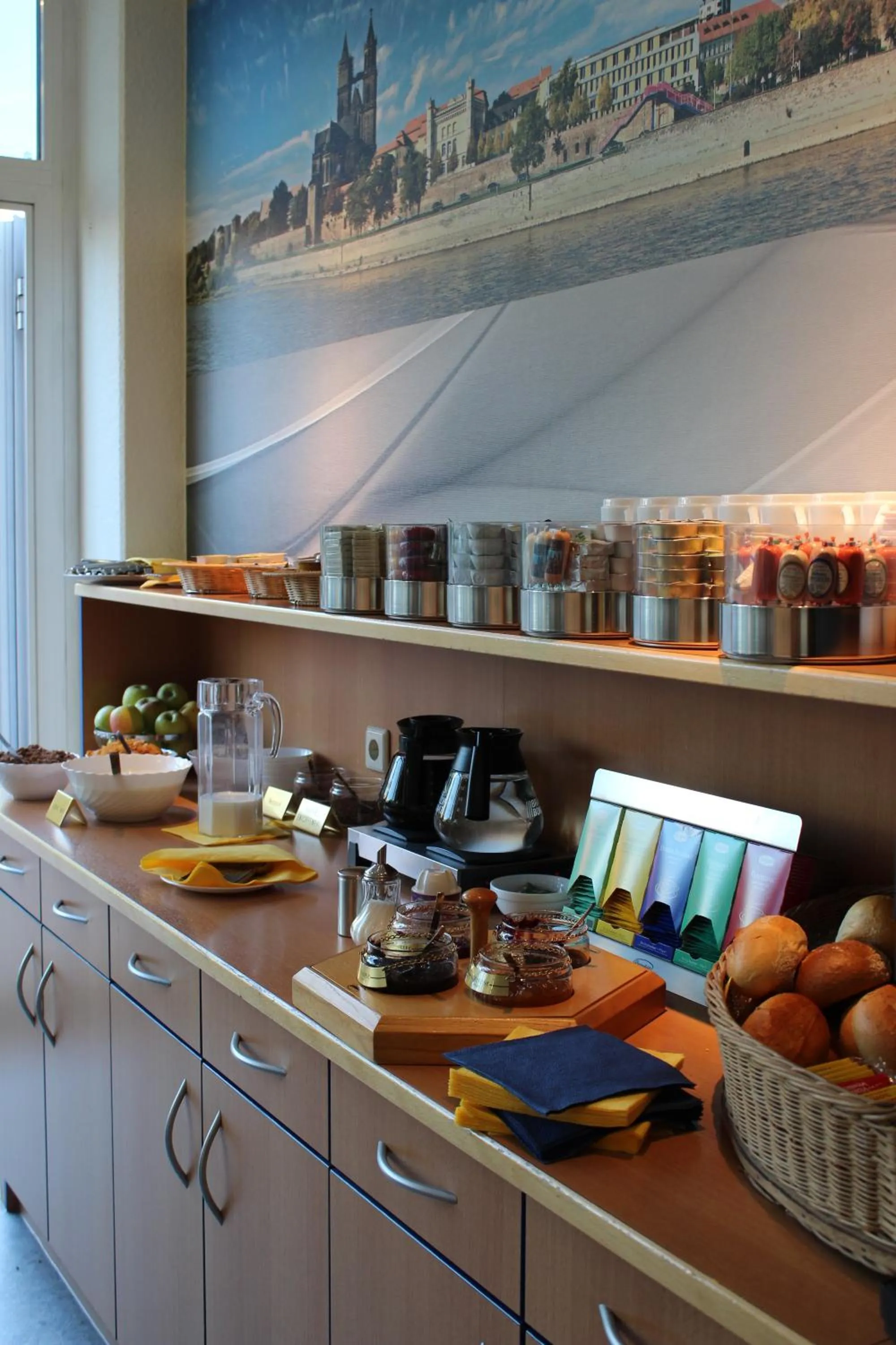 Breakfast in sleep & go Hotel Magdeburg