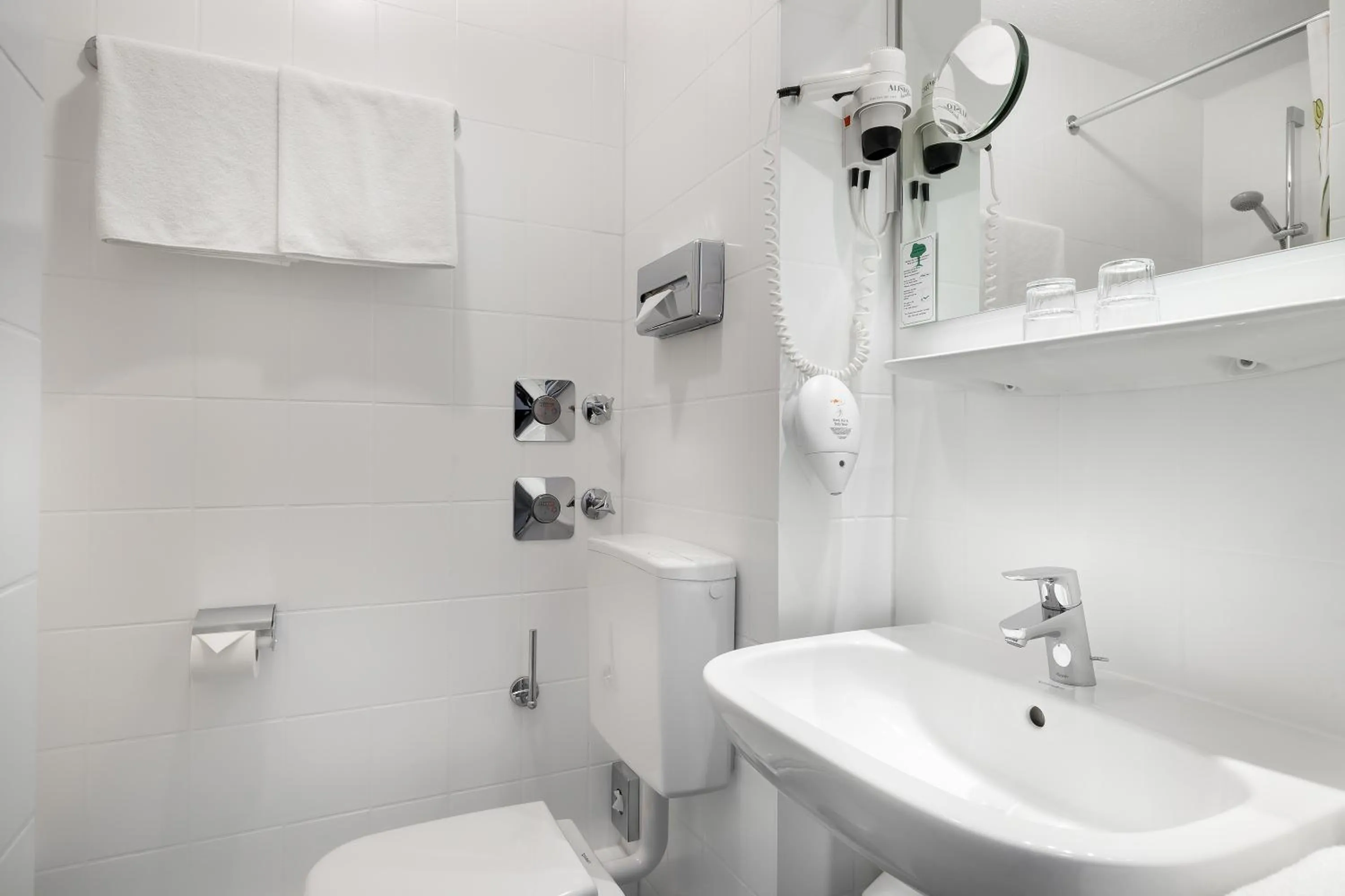 Bathroom in acora Karlsruhe Zentrum Living the City