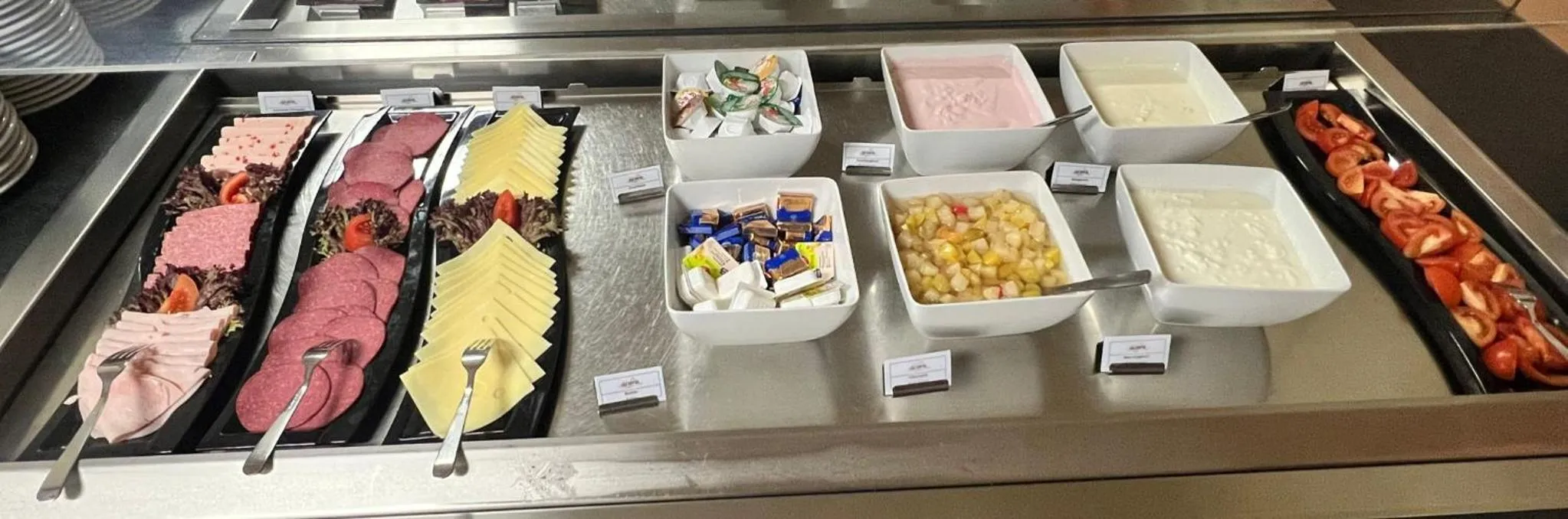 Buffet breakfast in acora Bonn Living the City